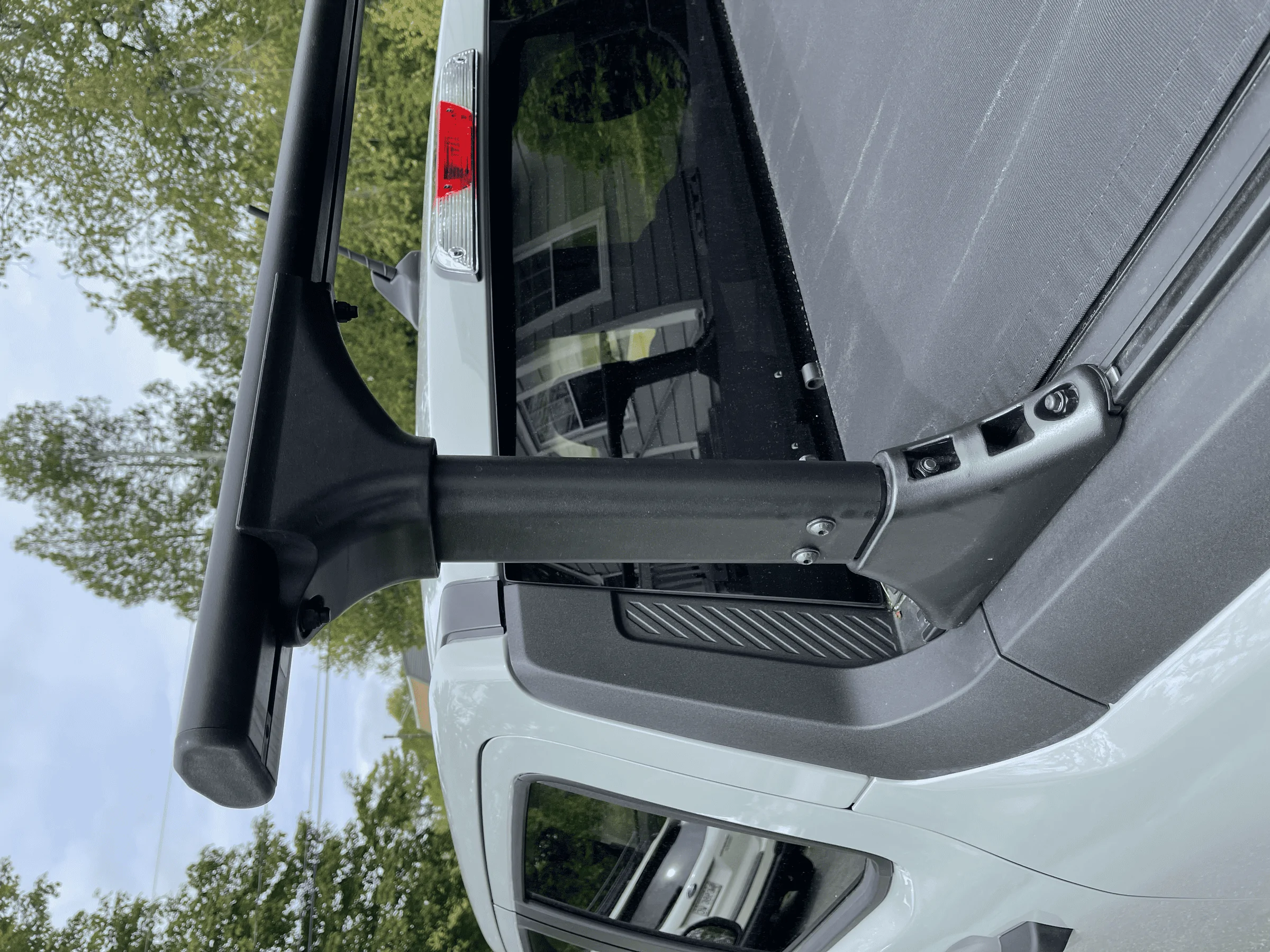 Ford Maverick SOLD - Truxedo Elevate CS Telescoping Bed Rack tempImagec3hMGV