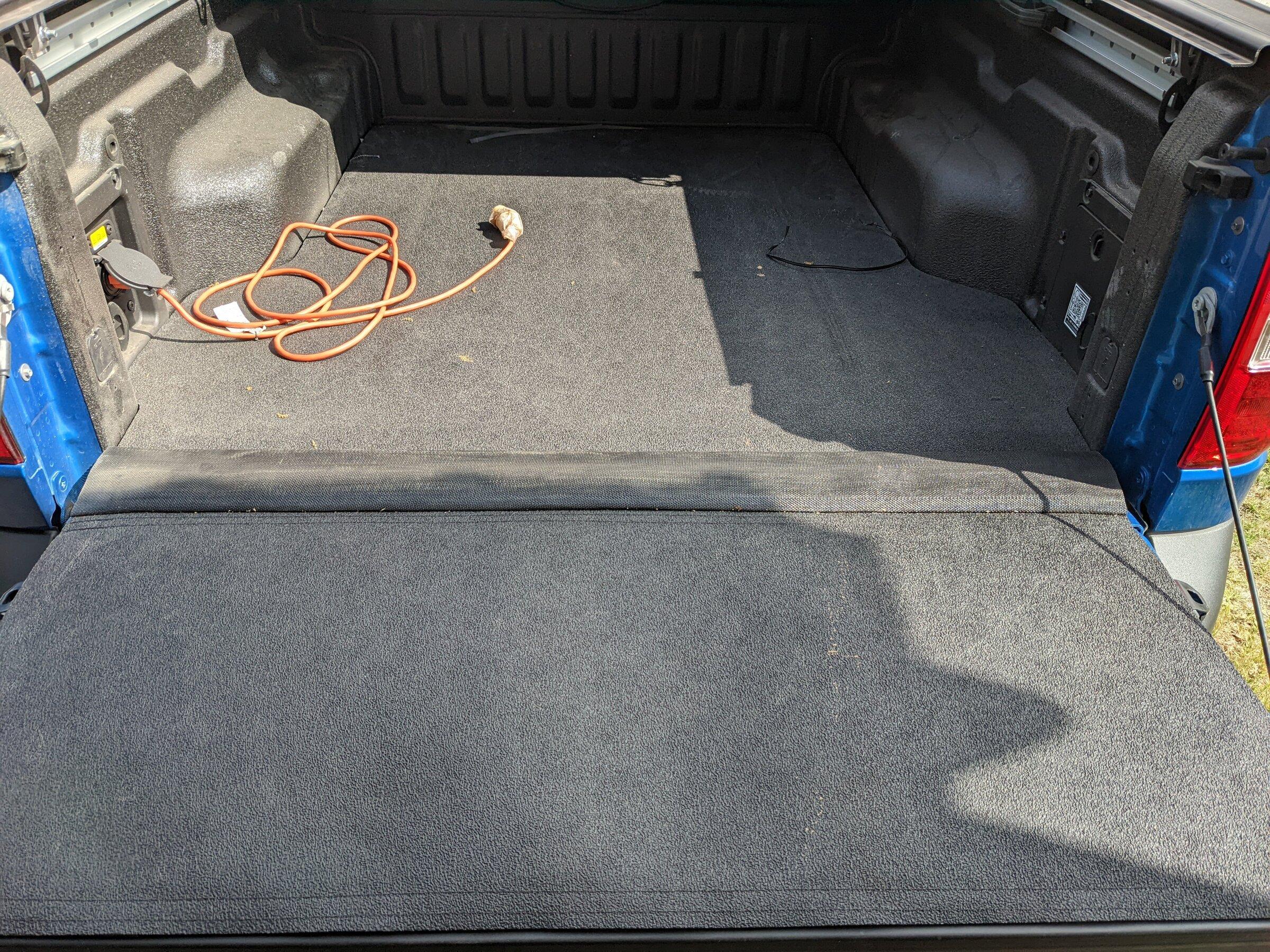Ford Maverick Which Is Better?  Spray-in bed liner, drop-in bed liner, or truck bed mat? PXL_20220501_153130004
