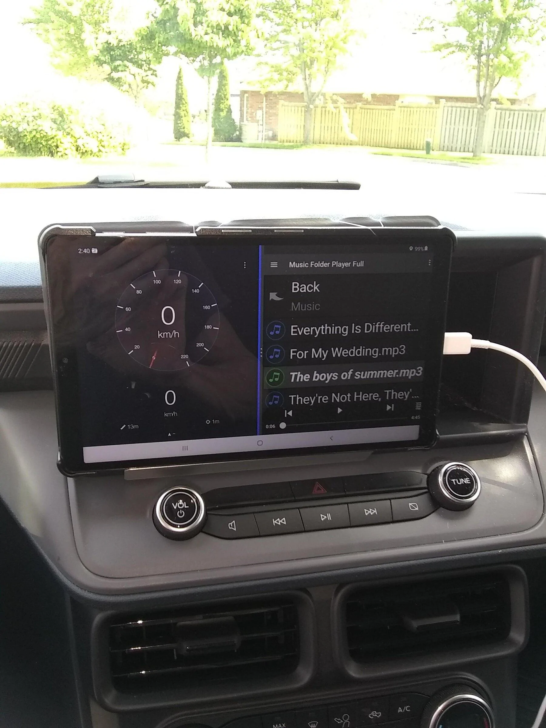 Ford Maverick Aftermarket Headunit? Samsung ta