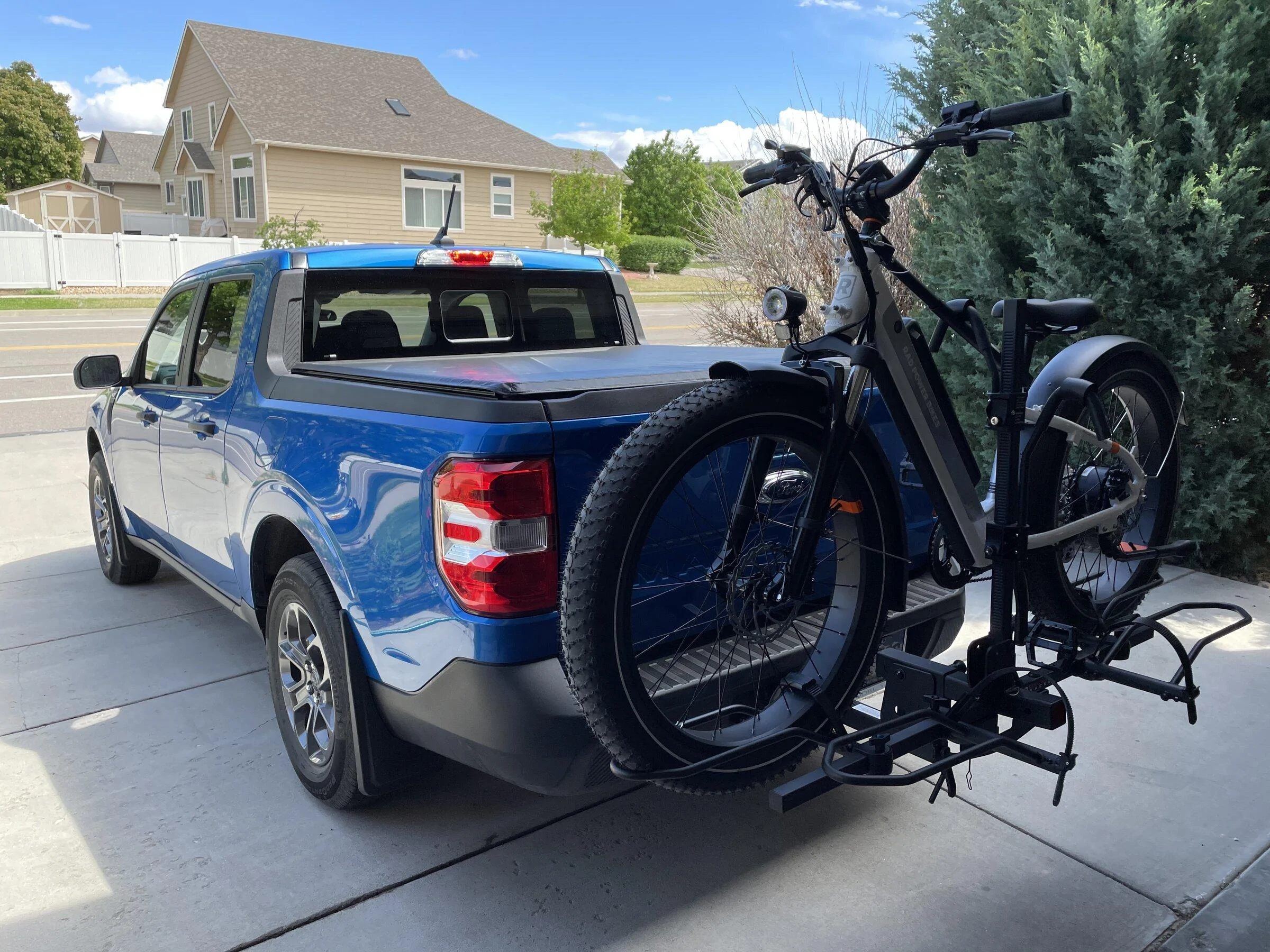 Ford Maverick Hollywood eBike Carrier on Maverick 14311AAF-21A0-4654-AA9F-5E9086A2C048