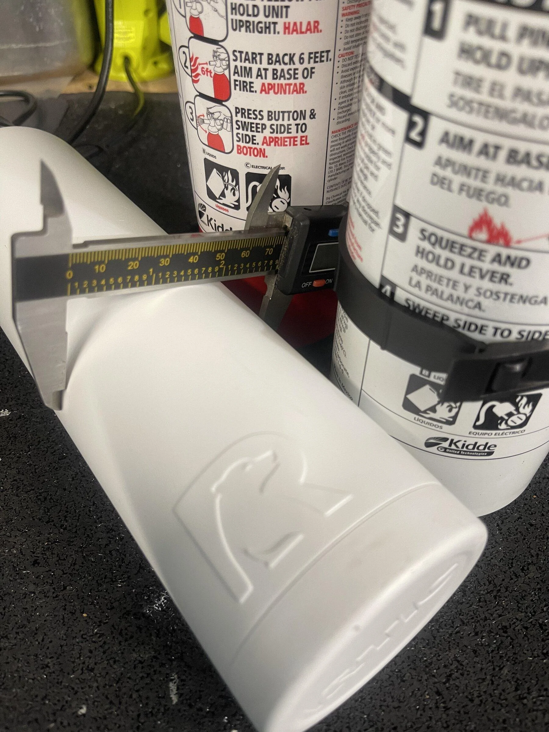 Ford Maverick Any Fire Extinguishers Fit in the Water Bottle Door Slots? 41ACB041-507C-4E94-9F39-32B534EEAAB1
