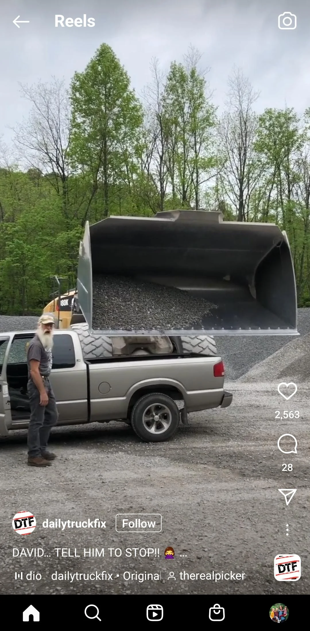 Ford Maverick Can mulch be dumped in the short bed? Screenshot_20220605-132831_Instagram