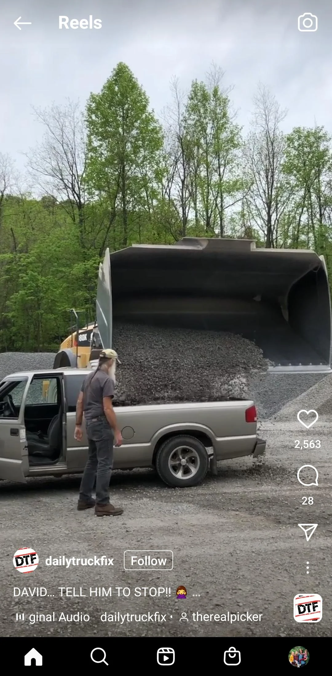 Ford Maverick Can mulch be dumped in the short bed? Screenshot_20220605-132836_Instagram