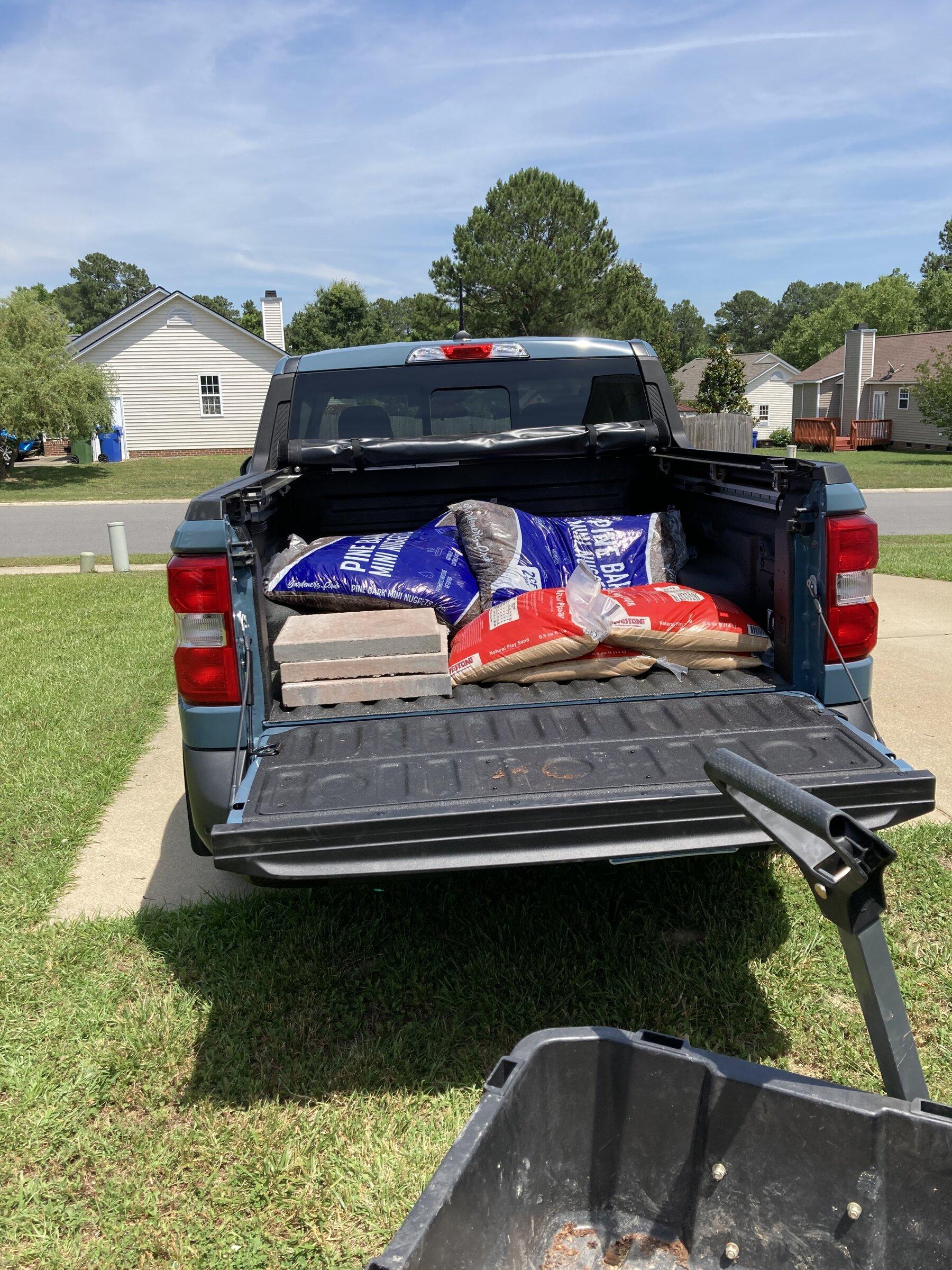 Ford Maverick Can mulch be dumped in the short bed? BDE444EC-6D2D-4001-AF36-4ED100C6AF63