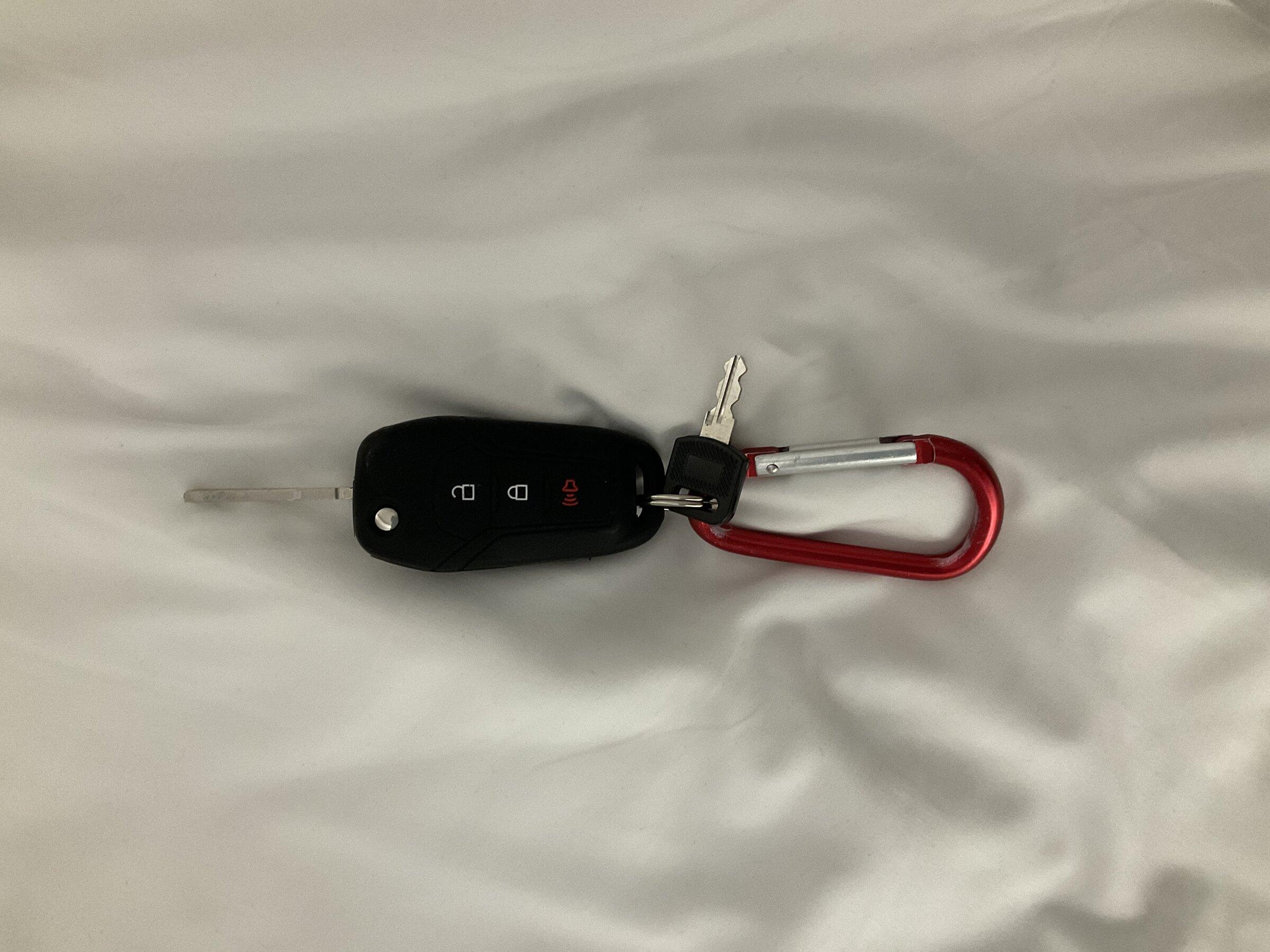 Ford Maverick Key fob cover C757B217-8915-45F3-9F51-36BAA41F2DA2