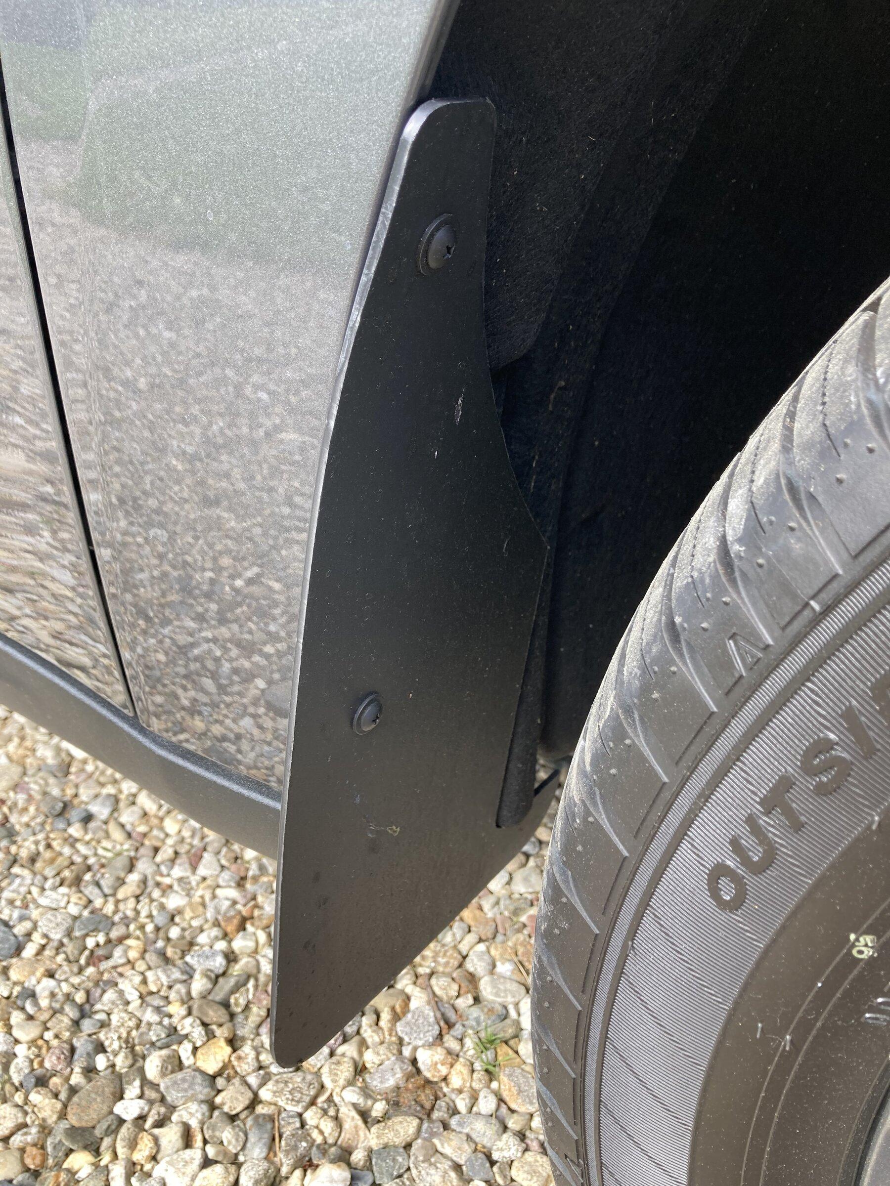 Ford Maverick Etrailer.com 9x15 Mud flaps installed IMG_0159.JPG