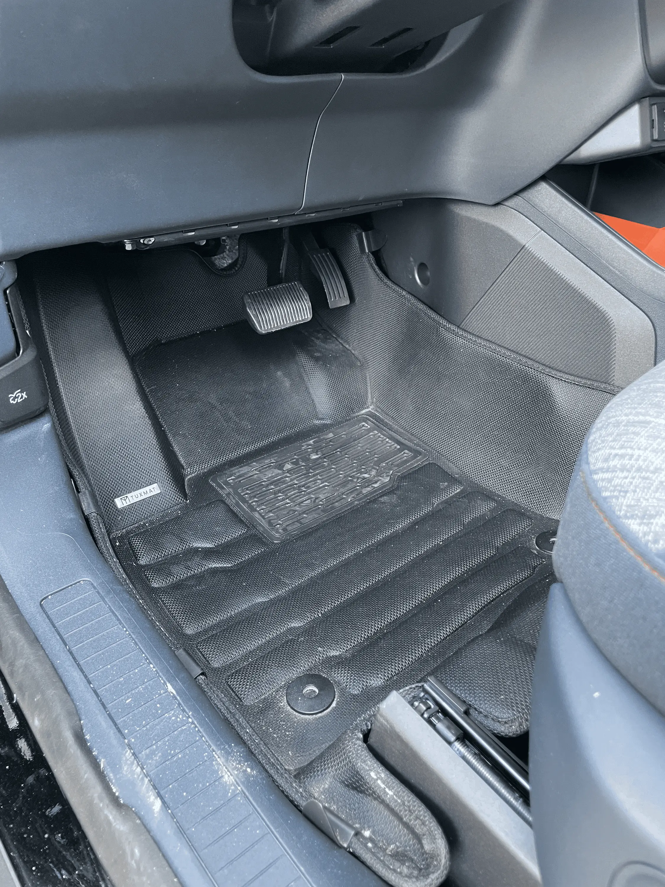 Ford Maverick Tuxmats from 2020 Escape 20220603_205719560_iOS
