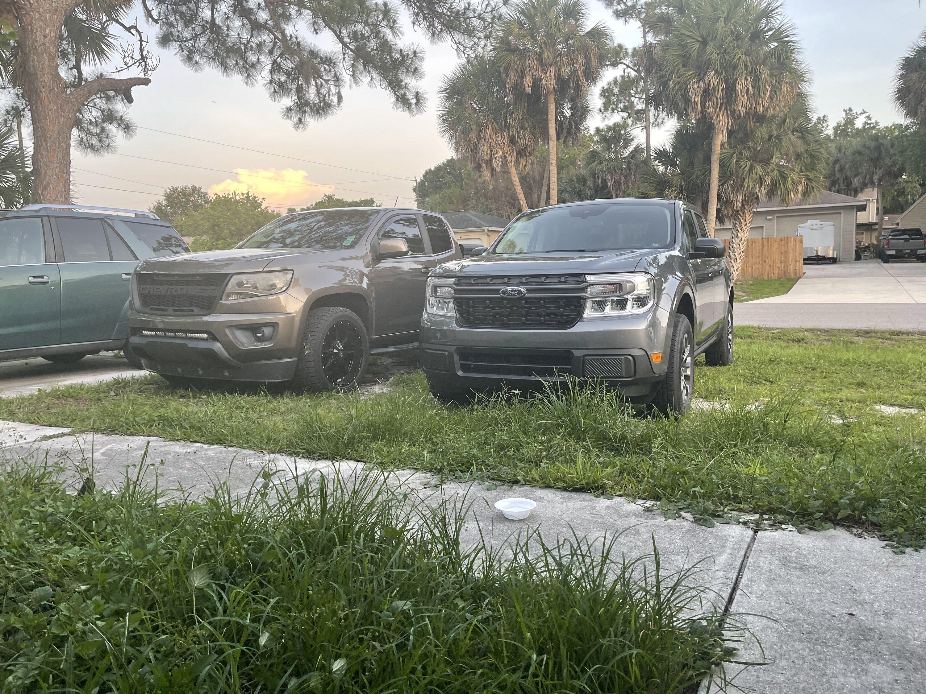 Ford Maverick 2022 xlt maverick vs 2016 Chevy Colorado WT size comparison EDF43DF6-E253-406D-910E-2E12DDFCCF03