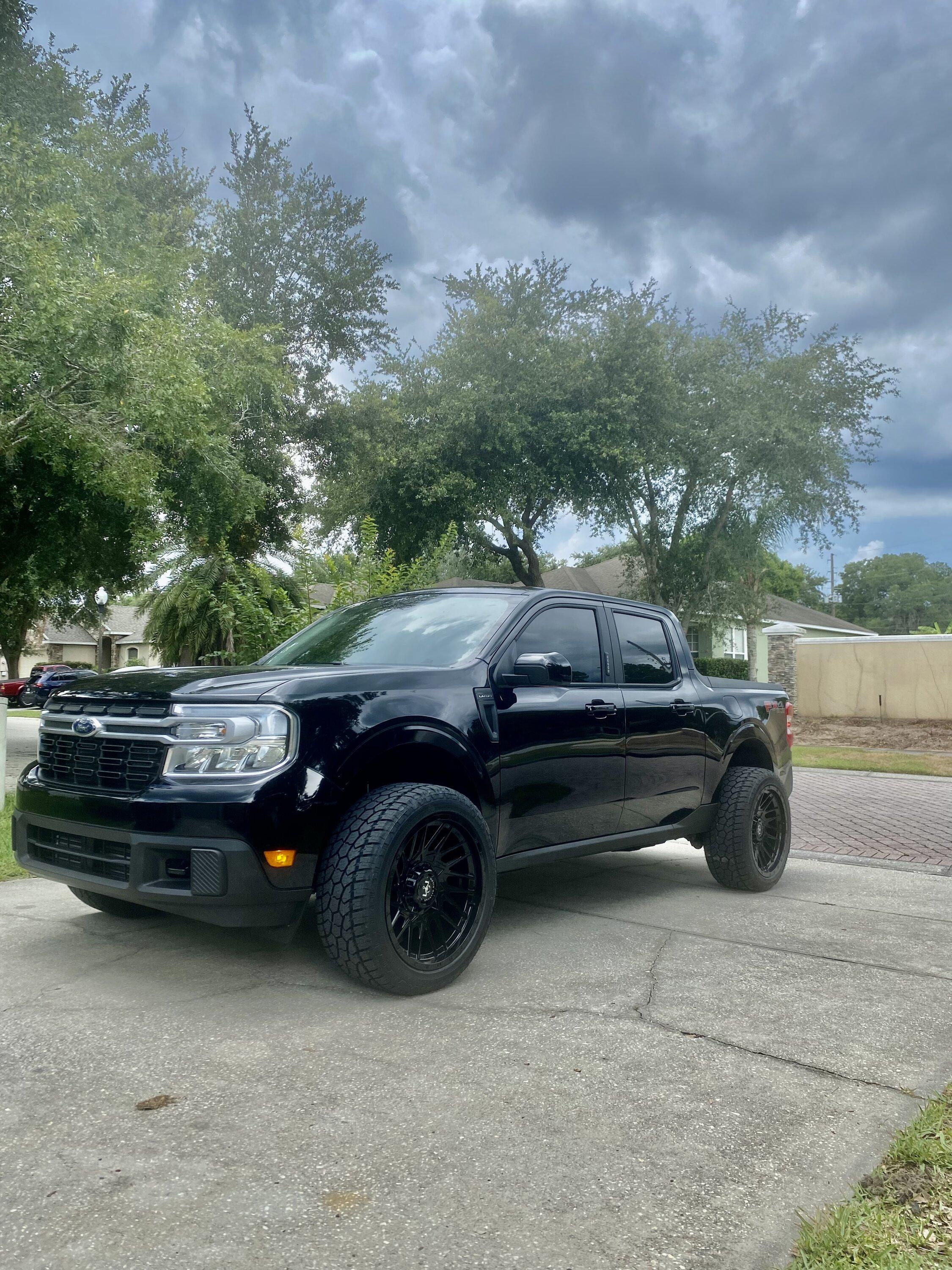 Ford Maverick Lifted Maverick Lariat on off-road 20" Motiv wheels & Radar Renegade tires AC356ADA-9282-4963-9EED-C065359674A7
