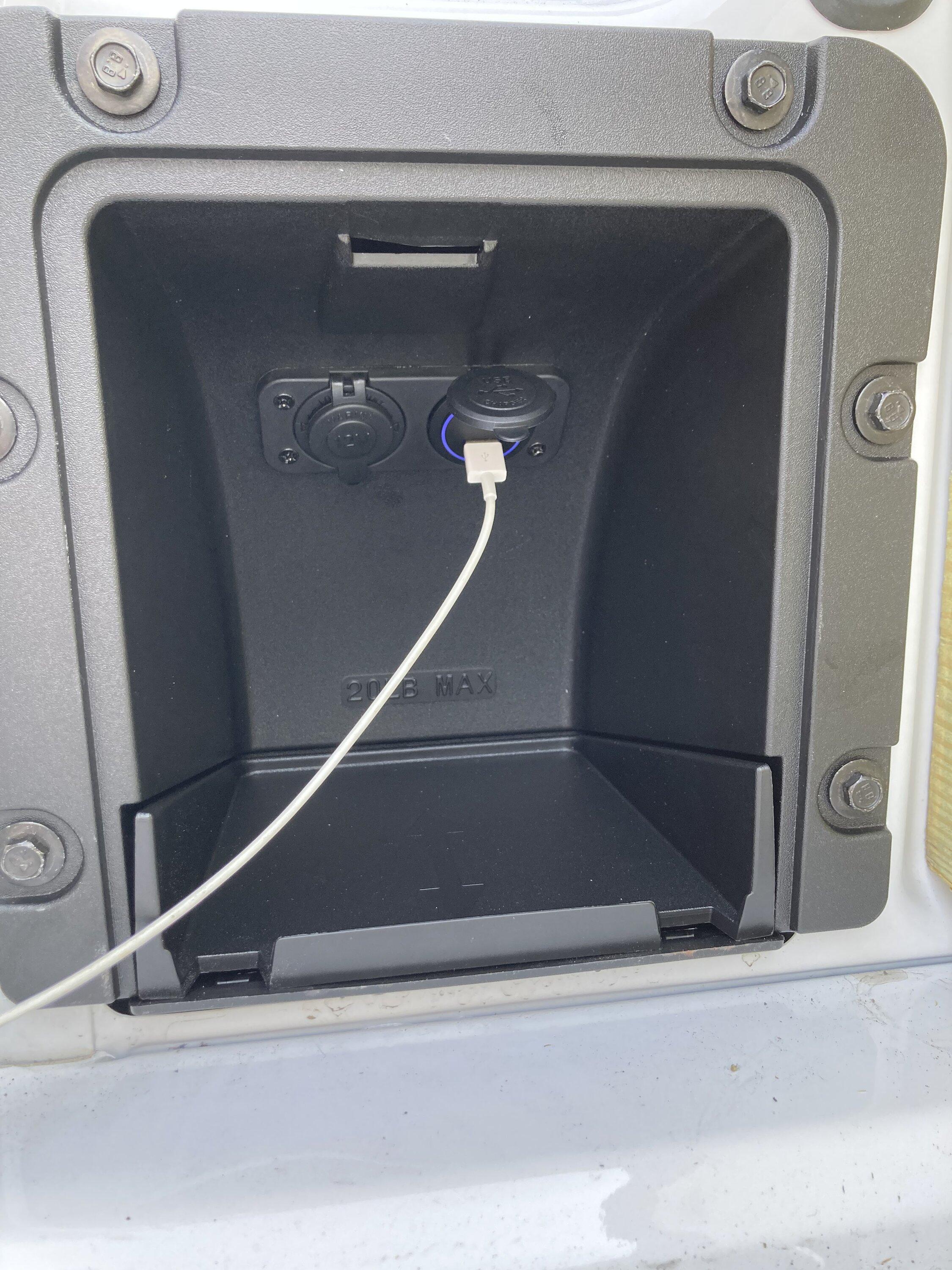 Ford Maverick Installed Flexbed cubby 12V USB/Cigarette lighter socket 3DB5C796-3AD0-498F-856A-68290F52B82A