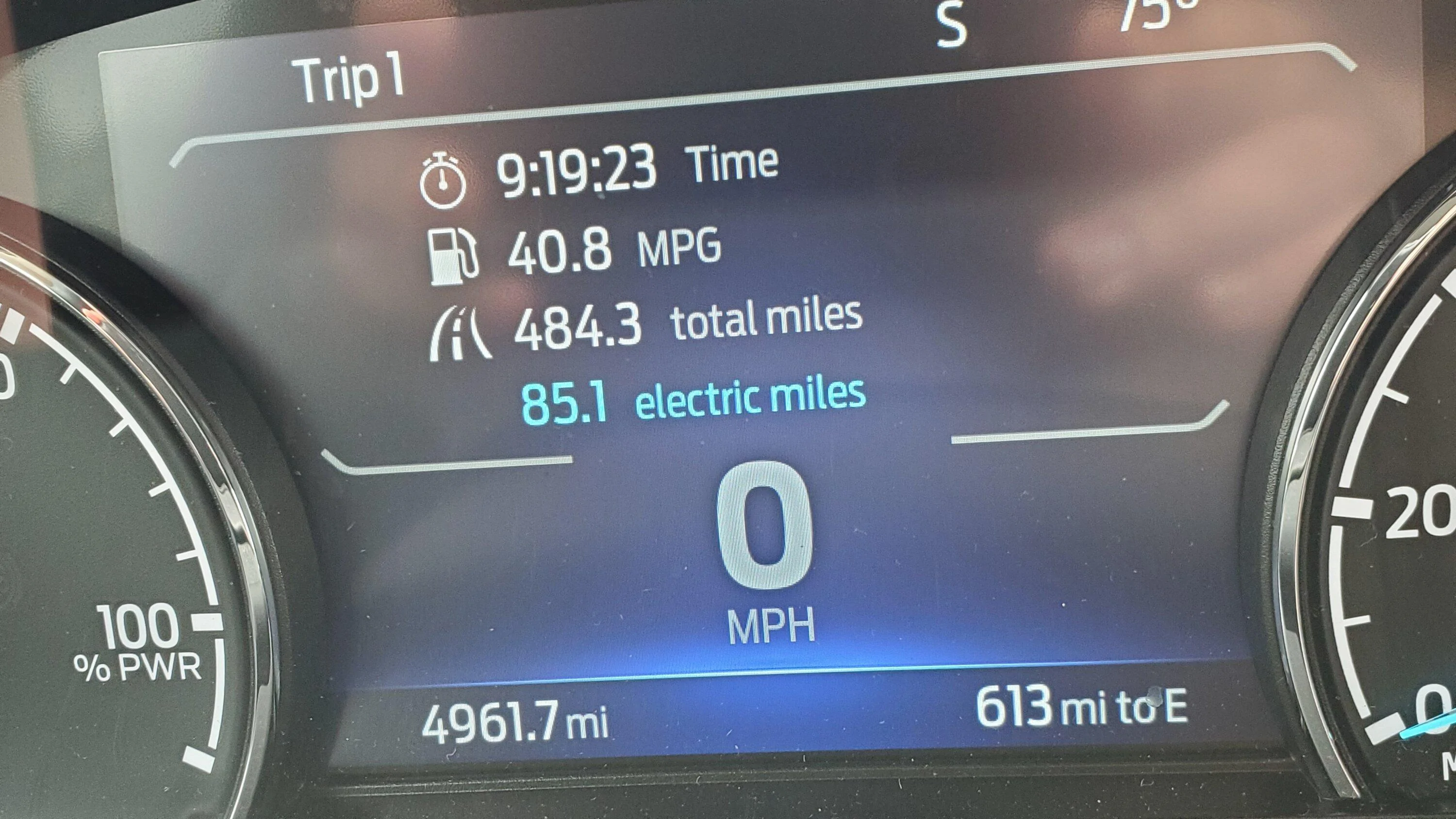 Ford Maverick 1,557 mile road trip in Hybrid: 39 mpg from half city/slow and half freeway 20220611_151853