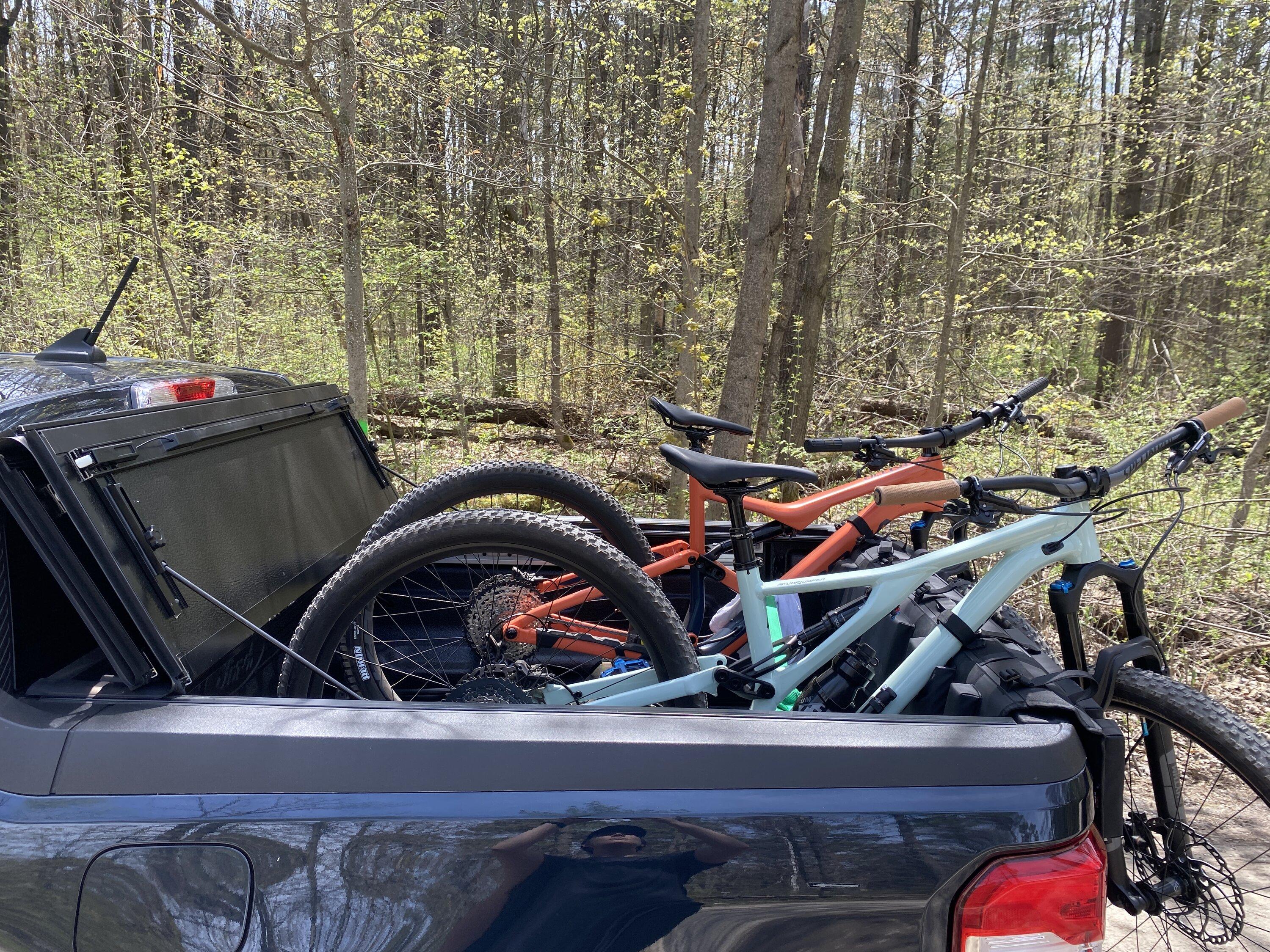 Ford Maverick Mountain bikes in bed with hard tri fold tonneau cover and tailgate pad A8CBCD48-AFFE-49FD-9723-588BBEE3025B