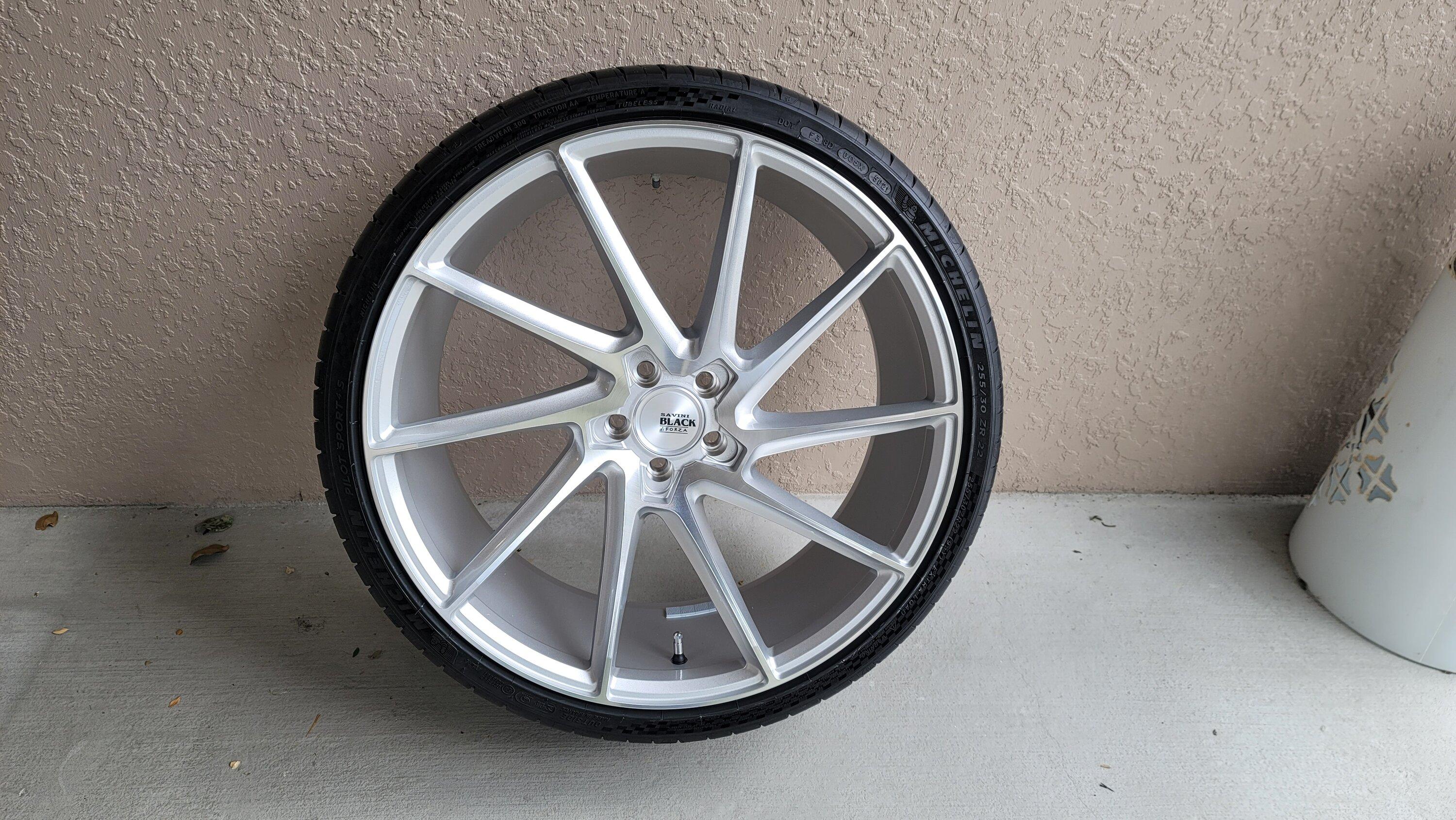 Ford Maverick New wheels arrived today! 20220619_131013