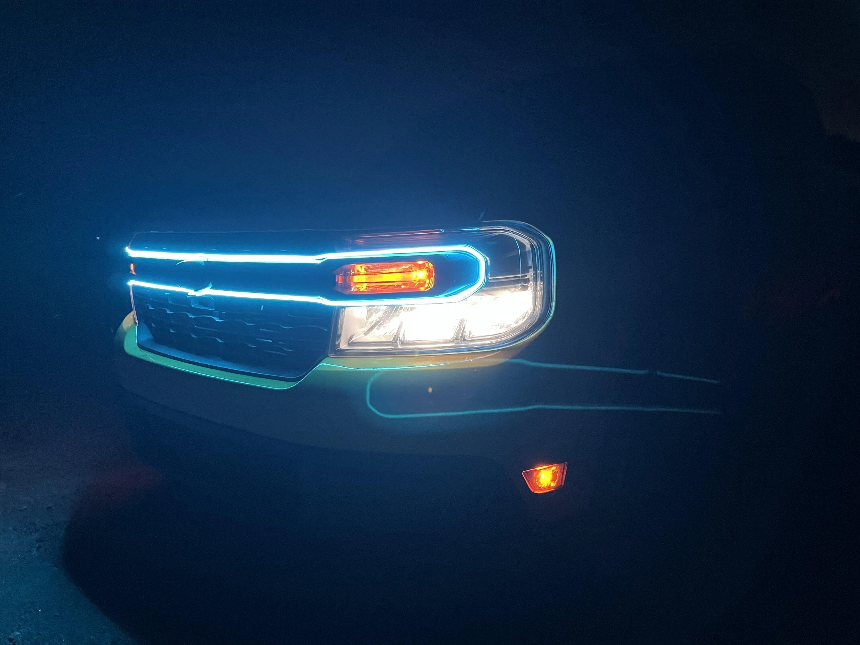 Ford Maverick Maverick Gets Dark Tinted Headlights, Tail Lights & Windows, Roof Wrap IMG_1047