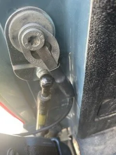 Ford Maverick Tailgate soft close fix t1