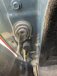 Ford Maverick Tailgate soft close fix T6