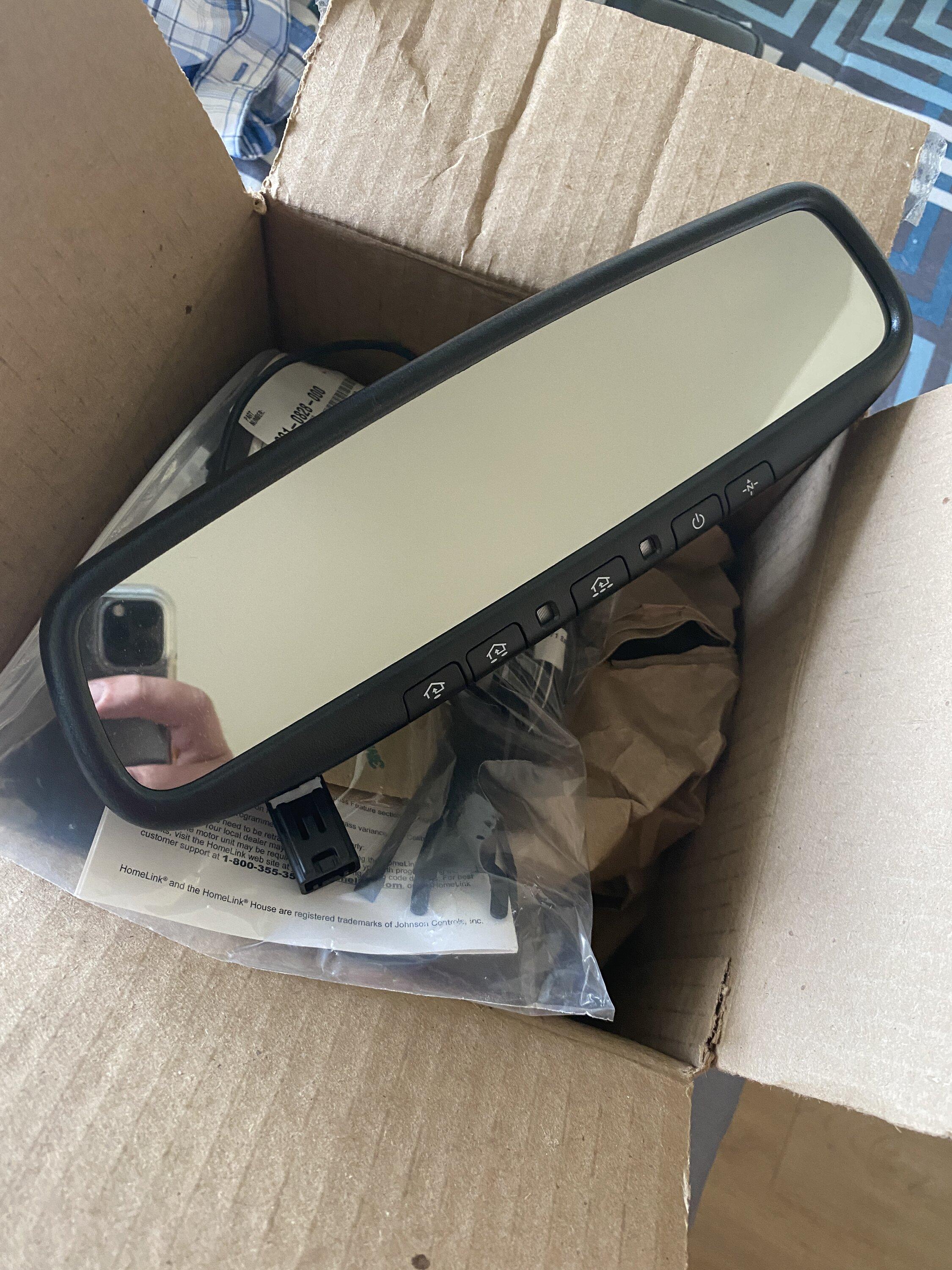 Ford Maverick Cheap auto-dimming, homelink mirror IMG_3035