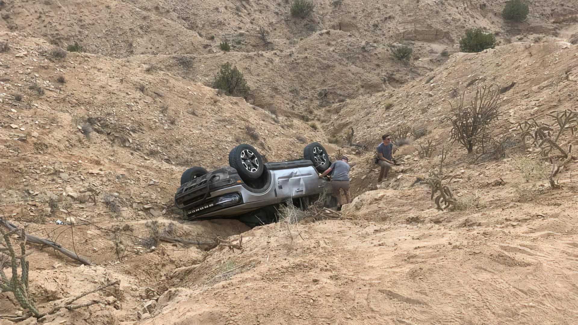 Ford Maverick Will Maverick rollover be like Bronco rollover? 5069DC39-90B7-4FBC-9F45-9CD70C114F38
