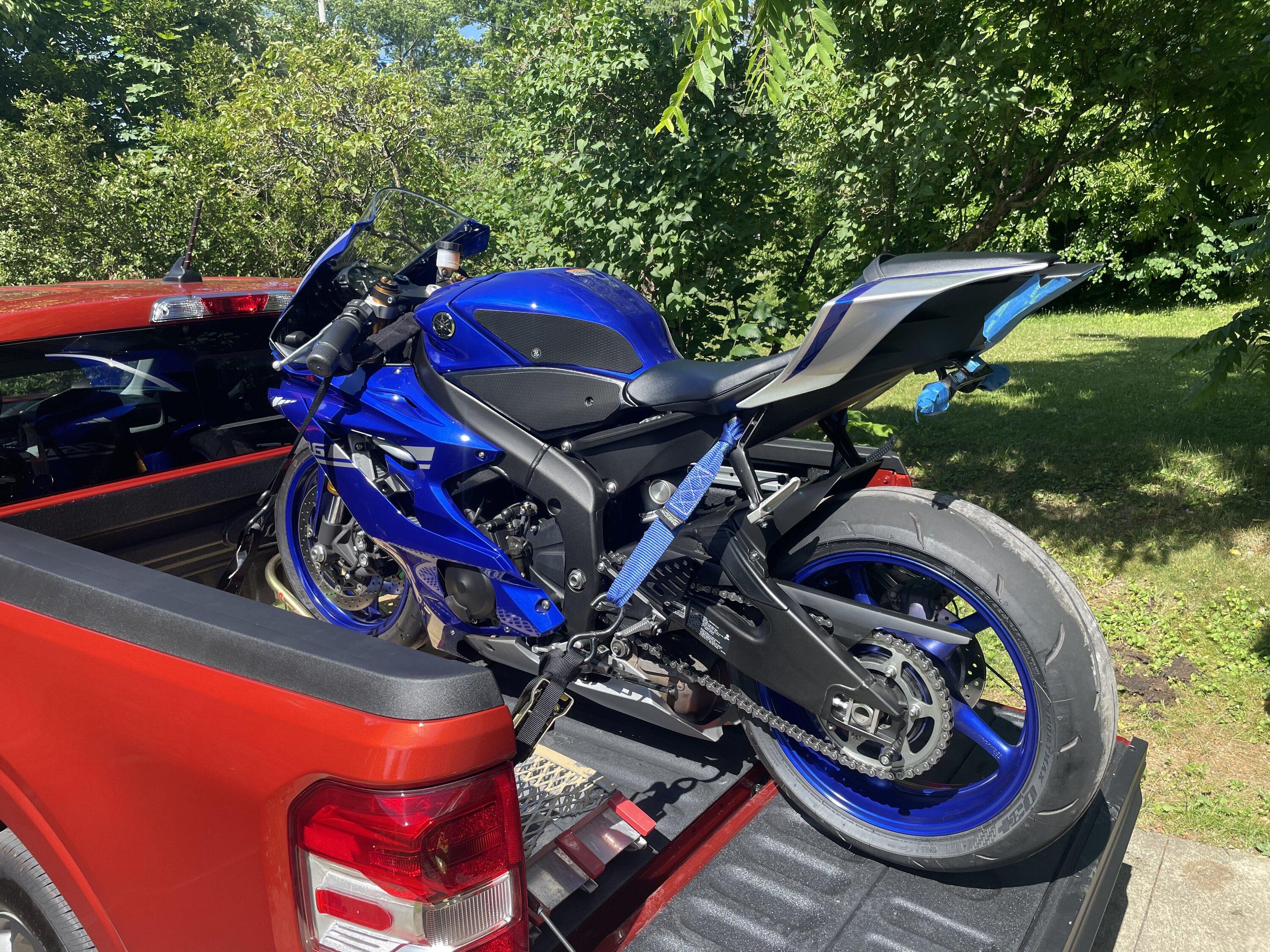 Ford Maverick Another bike hauling thread, Yamaha R6 2FA40875-2D60-43A1-B7CD-6A9C12FB4CC4