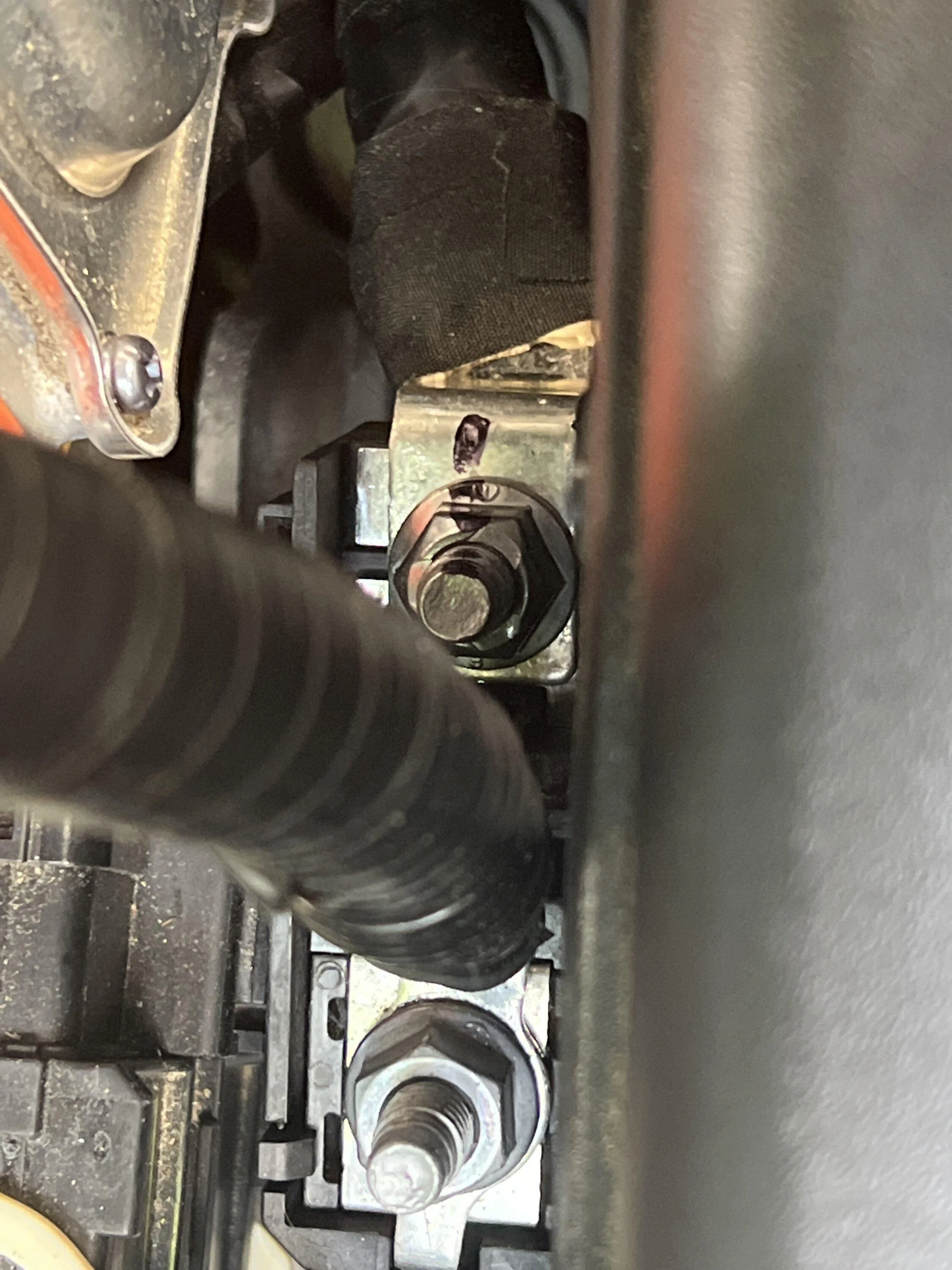 Ford Maverick ****REGARDING DEAD HYBRID MAVERICKS ISSUE**** imag
