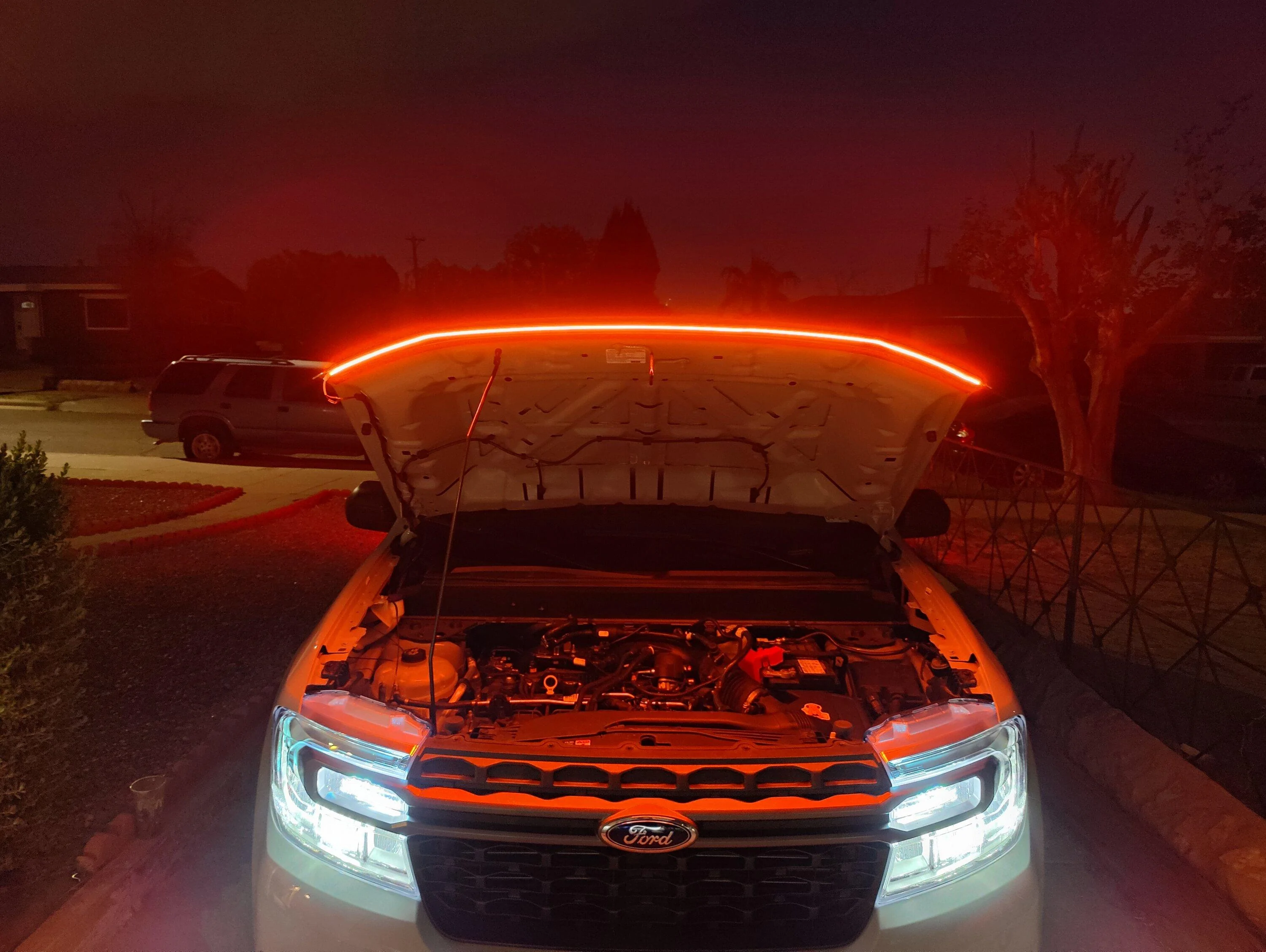 Ford Maverick Maverick grill LED amber accent down lights IMG20220626205909