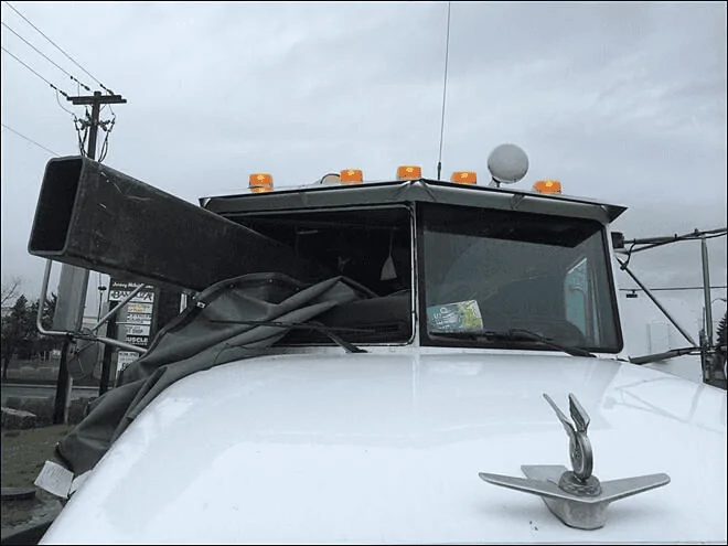 Ford Maverick Homemade no-drill back rack using bed rail system. 1656876347898