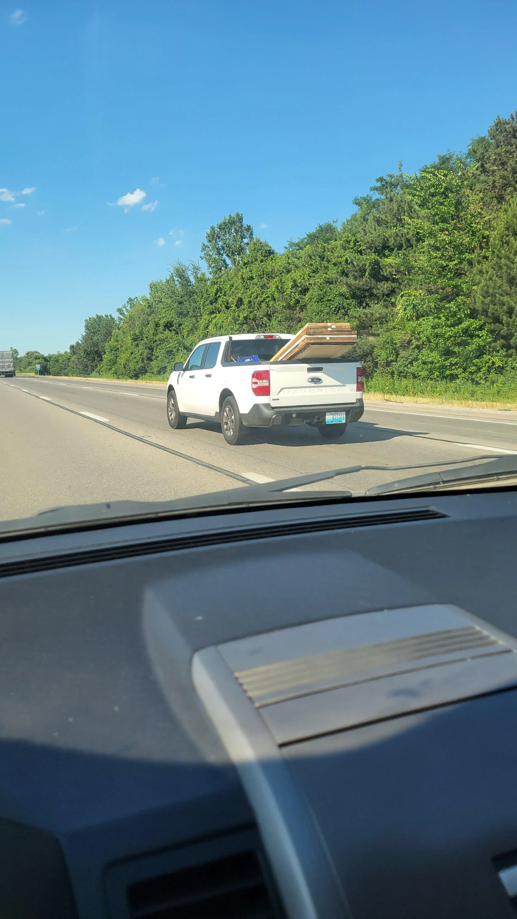 Ford Maverick Build Date and VIN notification 20220630_180808