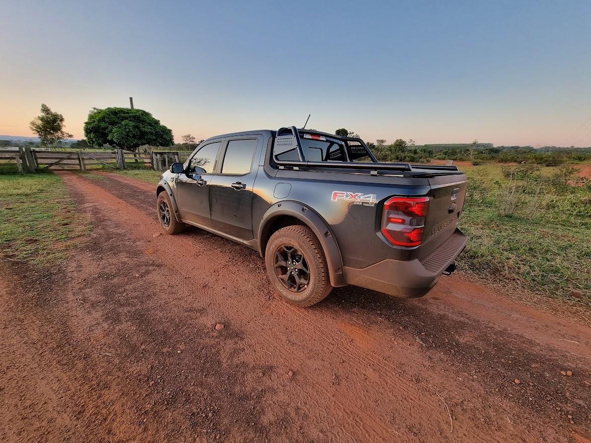 Ford Maverick Homemade no-drill back rack using bed rail system. Bed rack