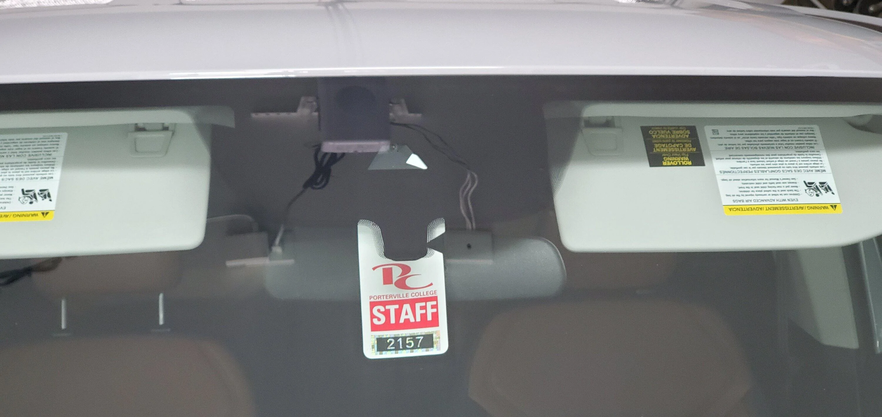 Ford Maverick Anyone know how to get access behind rearview mirror? 20220704_190626