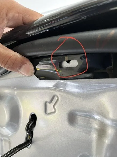 Ford Maverick Avs bugflector ll installed 201BADD9-B323-4AA6-8FE1-BC81E42EFAC1
