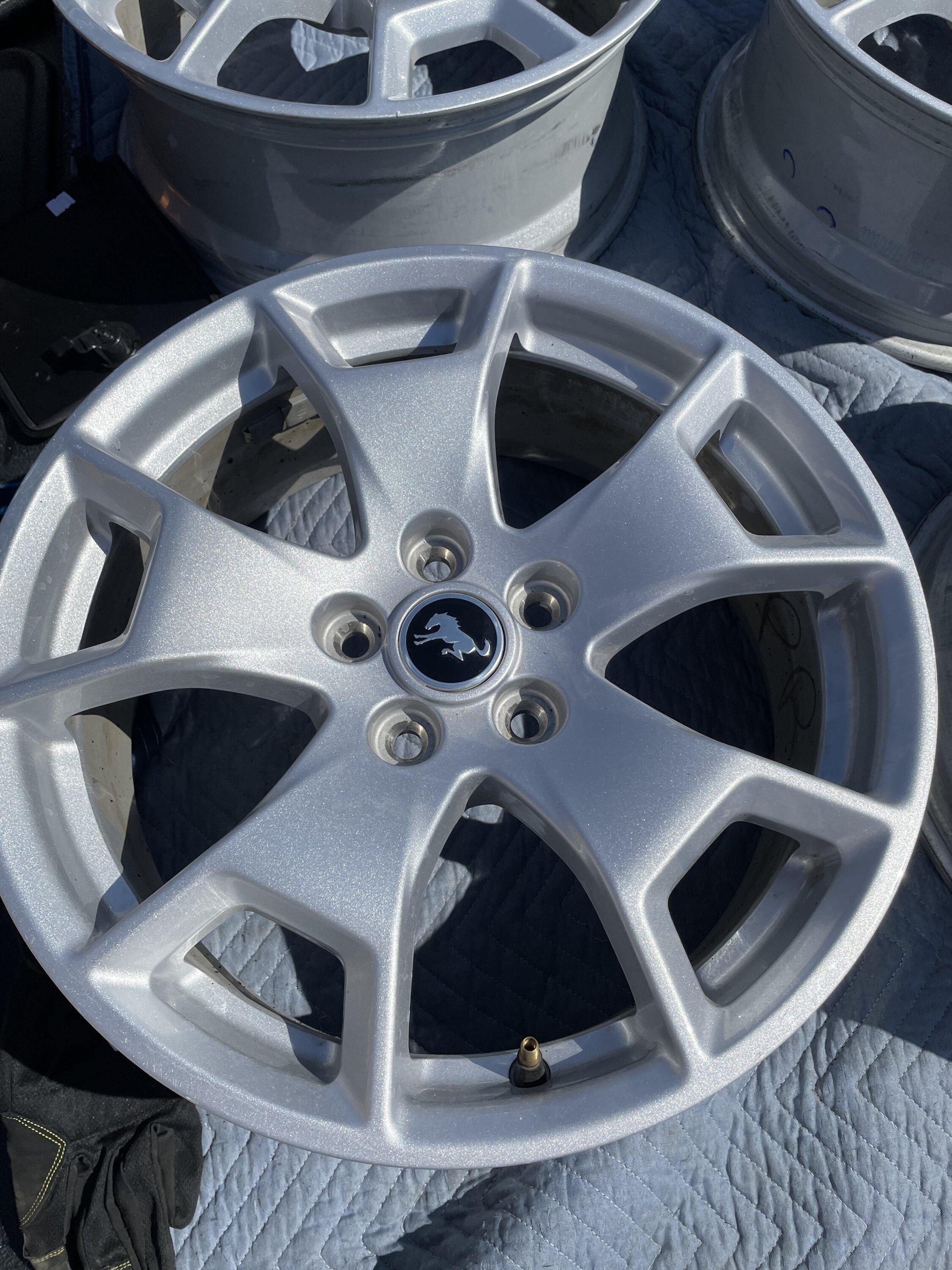 Ford Maverick Bronco sport wheels 300.00 E8096539-DF70-4B81-A5CB-EEF4783E86E1