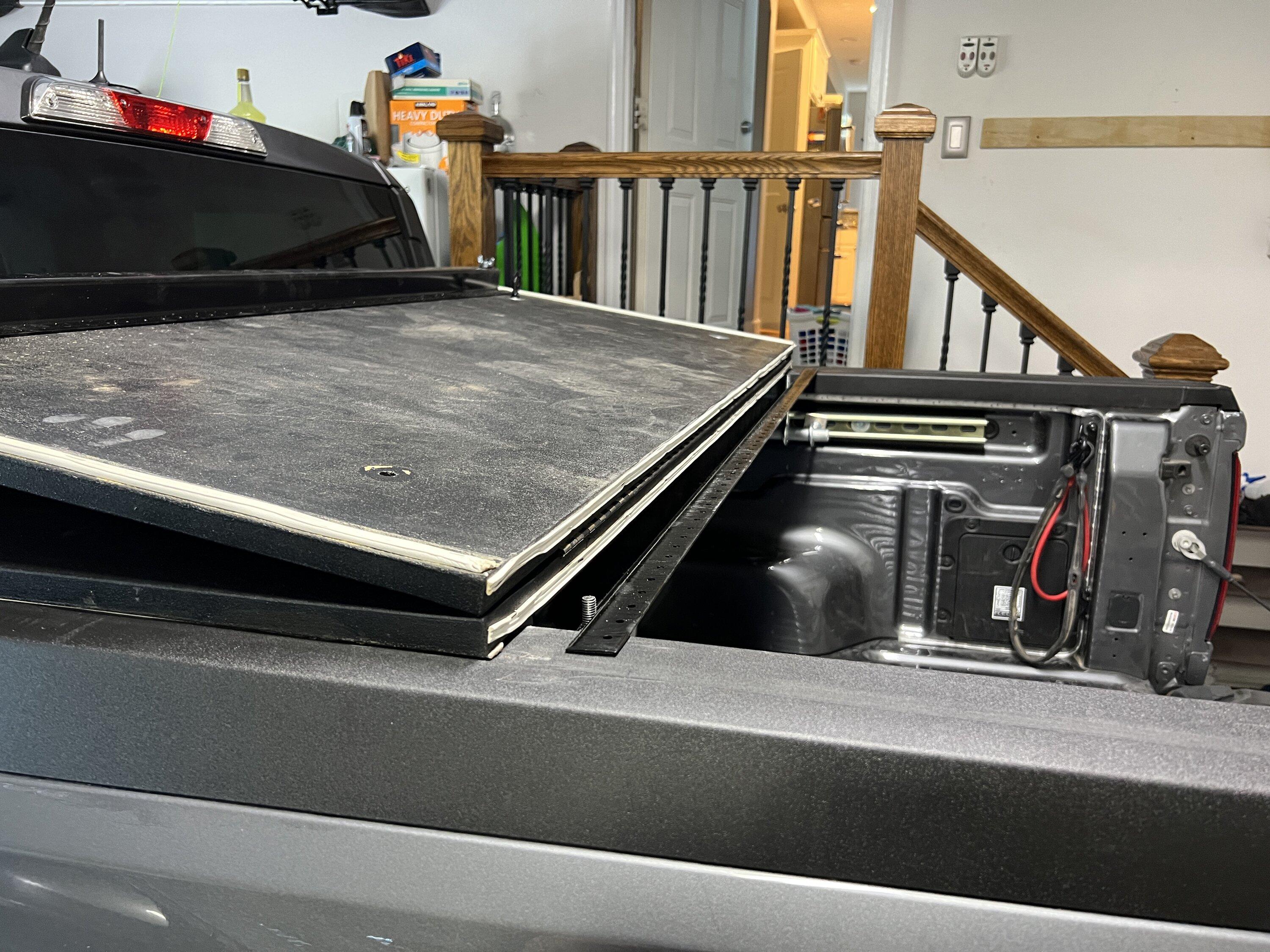 Ford Maverick Home made tonneau cover 87824A2C-AA81-4CB7-958B-A04F8EB1BC38