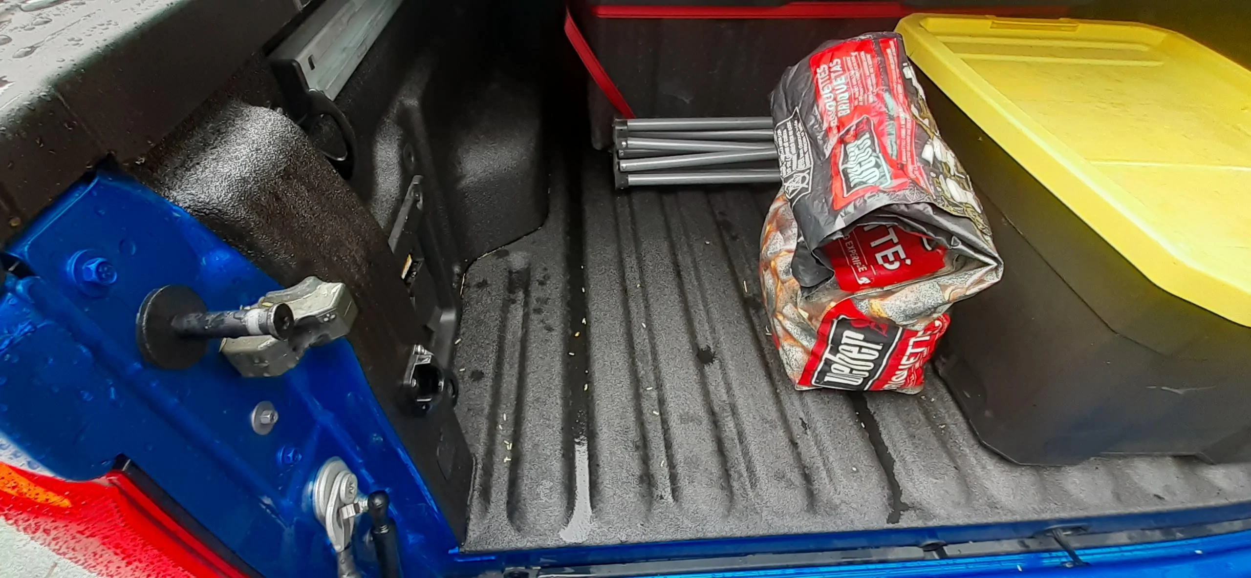 Ford Maverick Installed Gator soft tri fold cover 20220715_170051