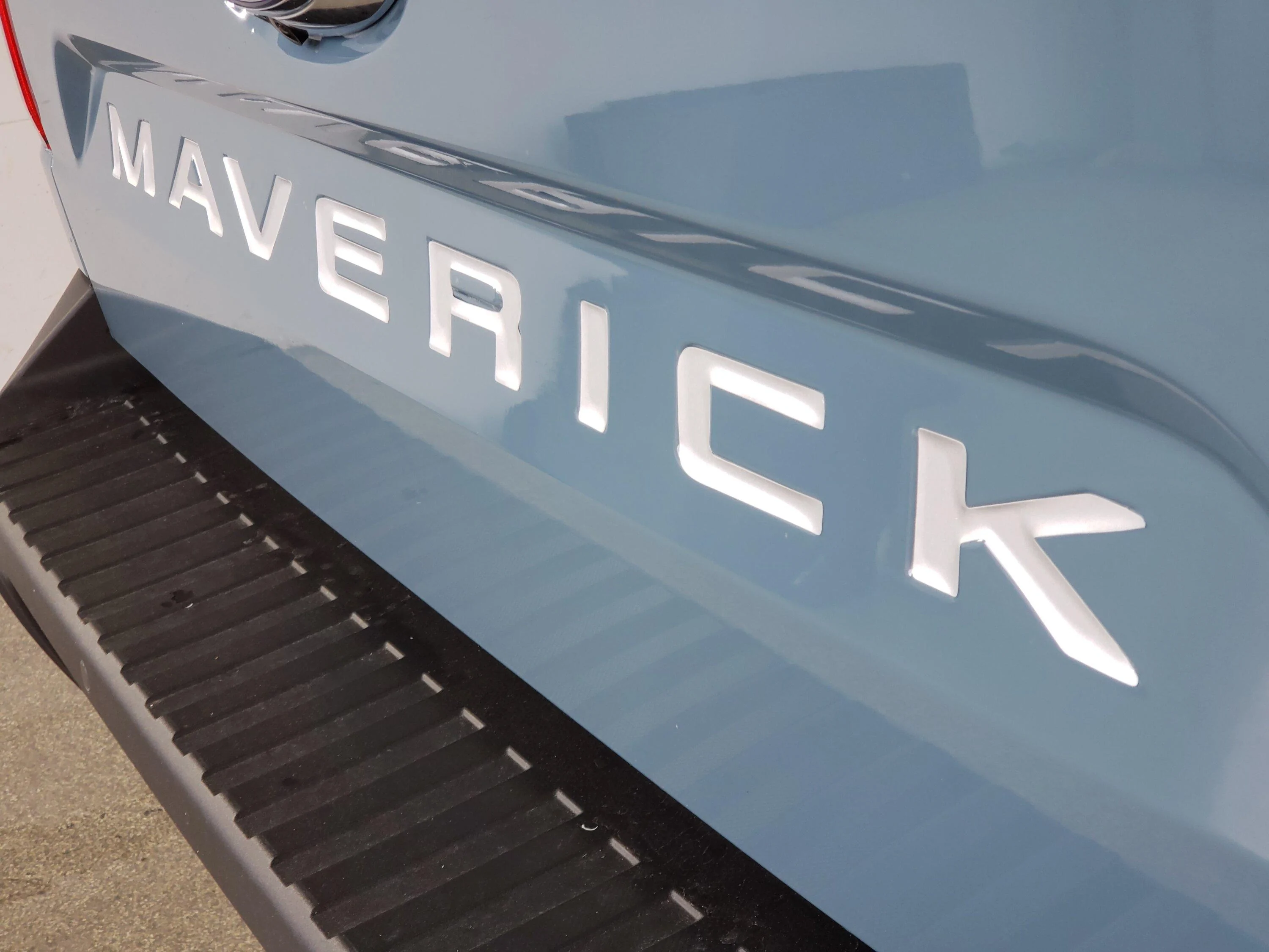 Ford Maverick Tailgate letters 20220719_121154