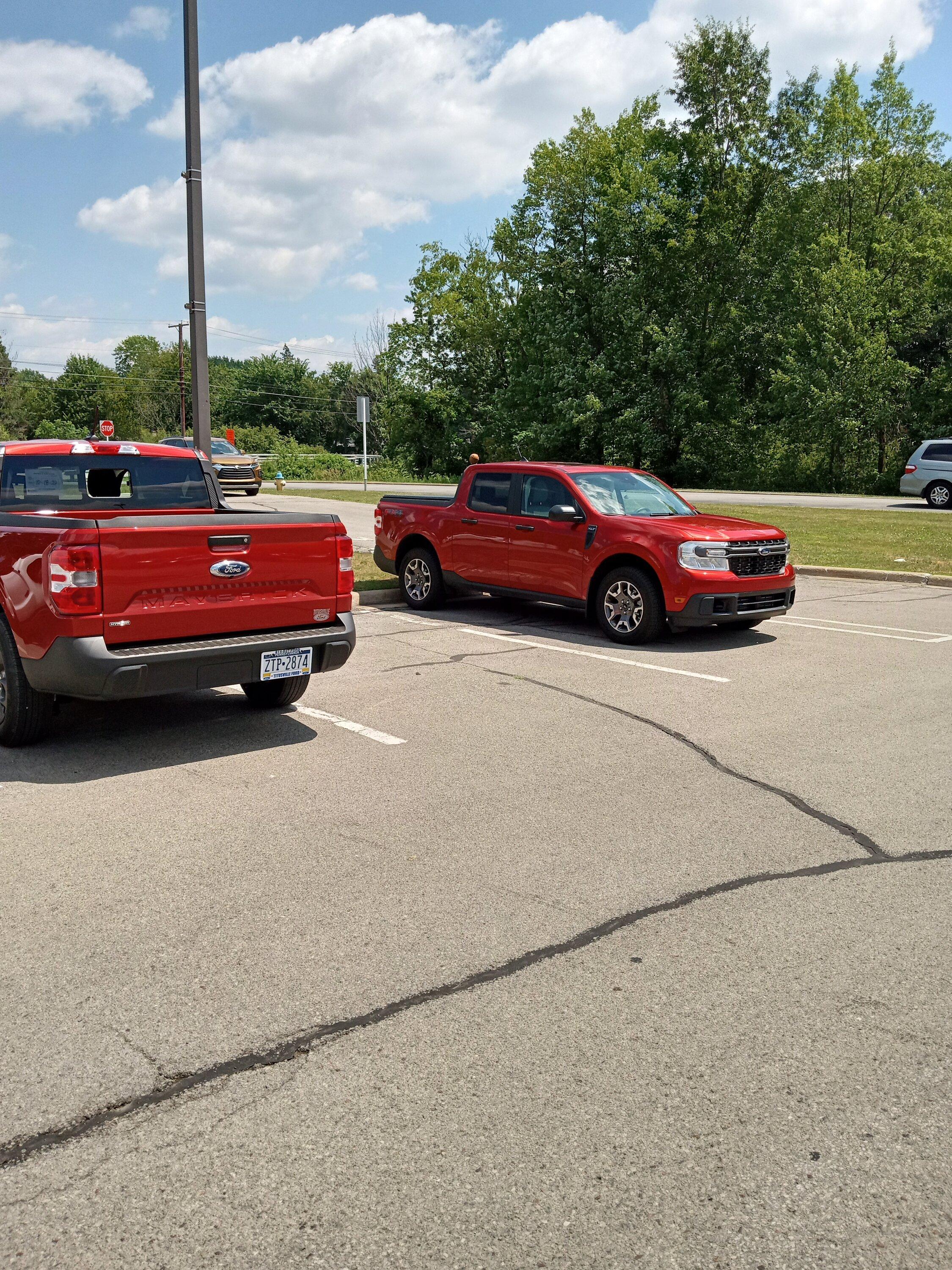 Ford Maverick Hot Pepper Red meet Hot Pepper Red 2mavericks hot pepper red july 2022