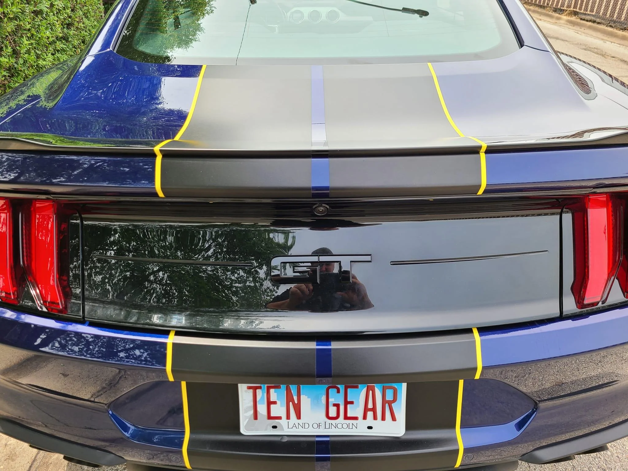 Ford Maverick Pinstriping - DIY or dealer or ? 204691572_10157699143501580_6577733655885883659_n