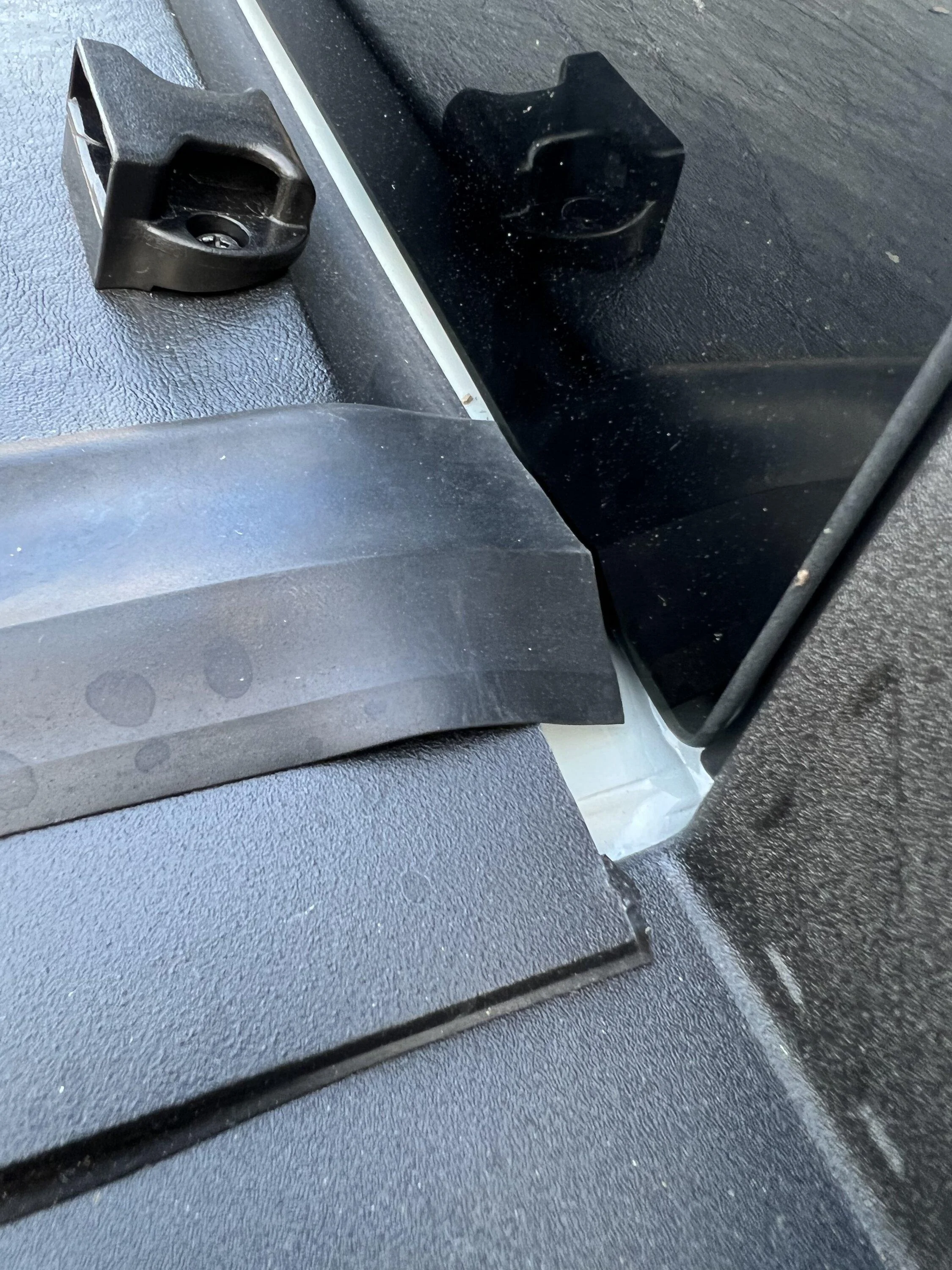 Ford Maverick Was This Installed Correctly? 714B3E13-5AF0-4610-B999-386F43D3E961