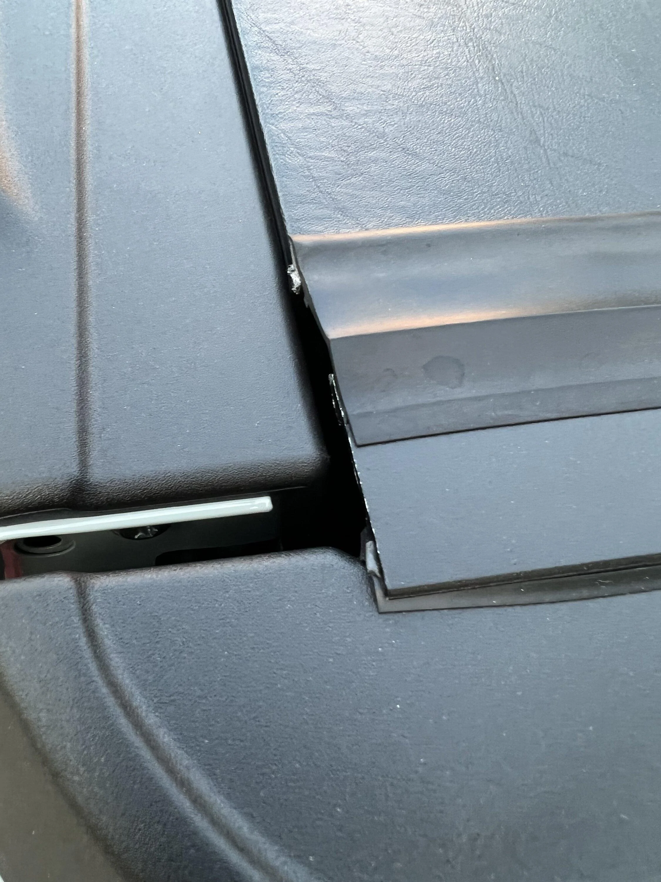 Ford Maverick Was This Installed Correctly? 559DC2F2-E9A1-49C1-AD2A-E7F0F818E2AC