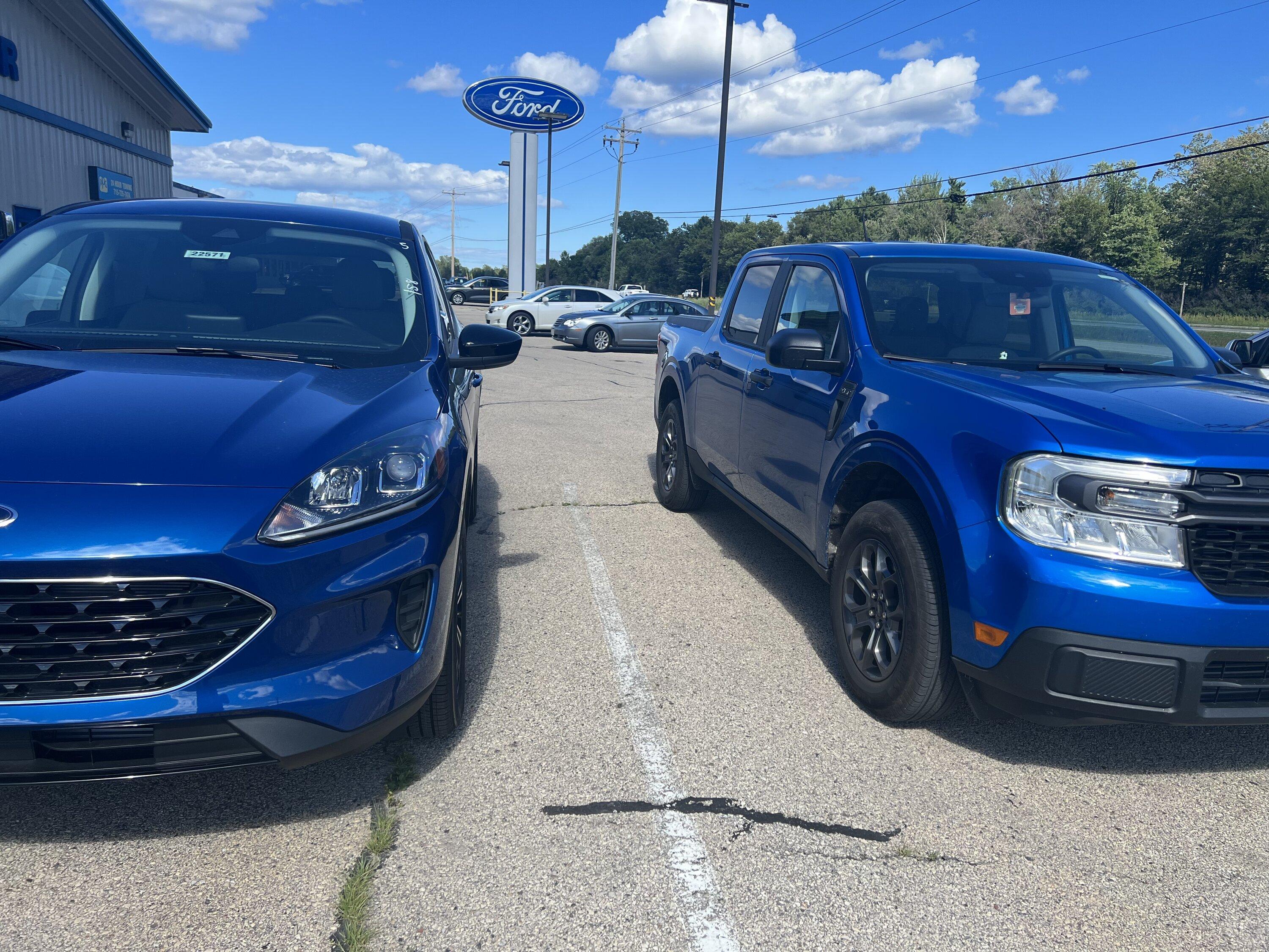 Ford Maverick 2023 Maverick New Colors: Atlas Blue, Avalanche Gray 60EA1B41-ABCE-4D96-A735-478774AAF492