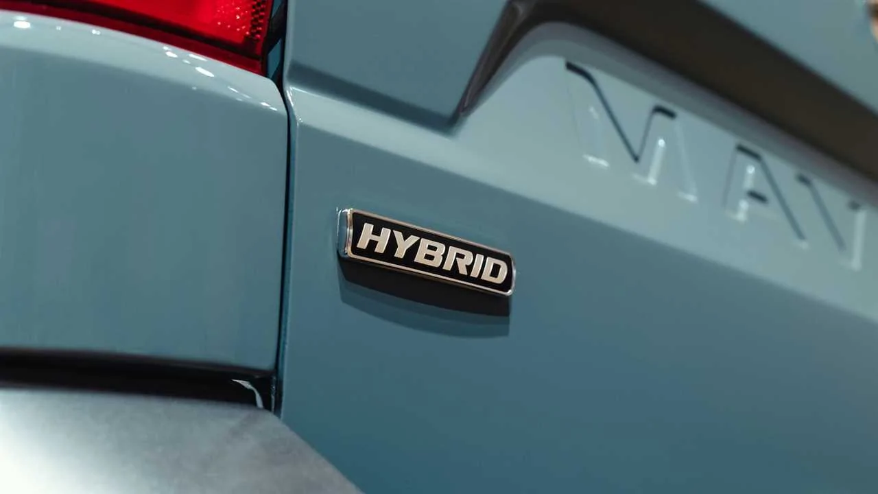 Ford Maverick Hollywood or Hybrid: Which Maverick will arrive first? maverick hybrid