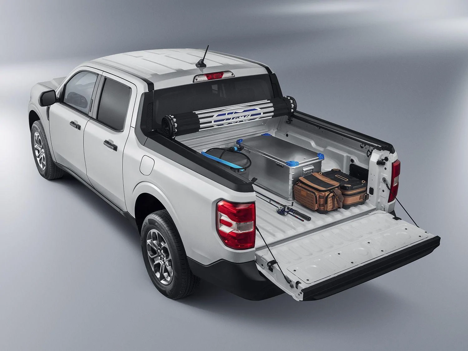 Ford Maverick FORD ACCESSORIES Parts & Website for 2022 Maverick Officially Launches 🚀 2022 Ford Maverick Tonneau : Bed Cover - Hard Roll Up by Rev Rolled U