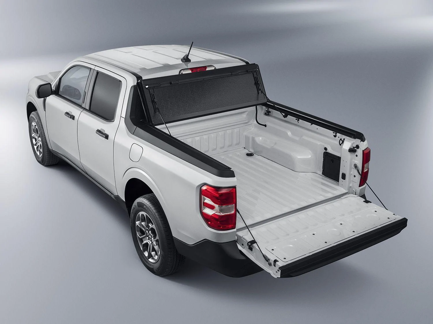 Ford Maverick FORD ACCESSORIES Parts & Website for 2022 Maverick Officially Launches 🚀 2022 Ford Maverick Tonneau : Bed Cover - Hard Folding by REV, In Rail 3
