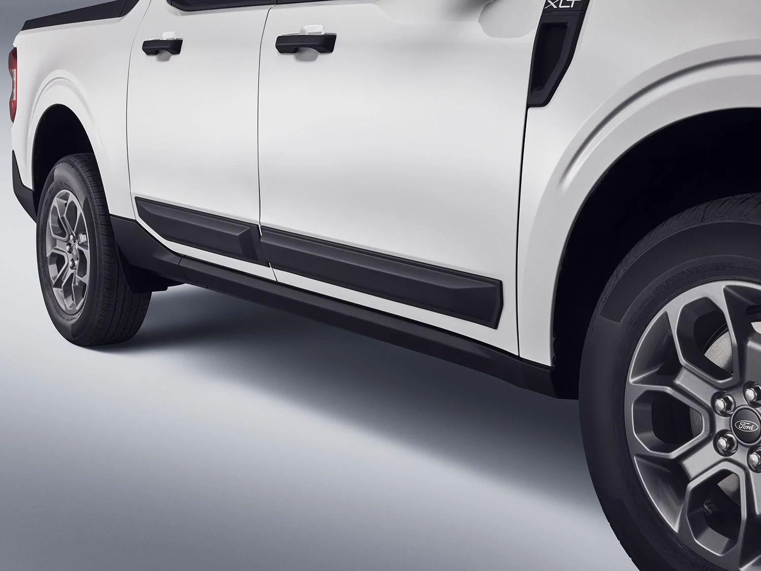 Ford Maverick FORD ACCESSORIES Parts & Website for 2022 Maverick Officially Launches 🚀 2022 ford maverick Door Molding by Air Design - Satin Black