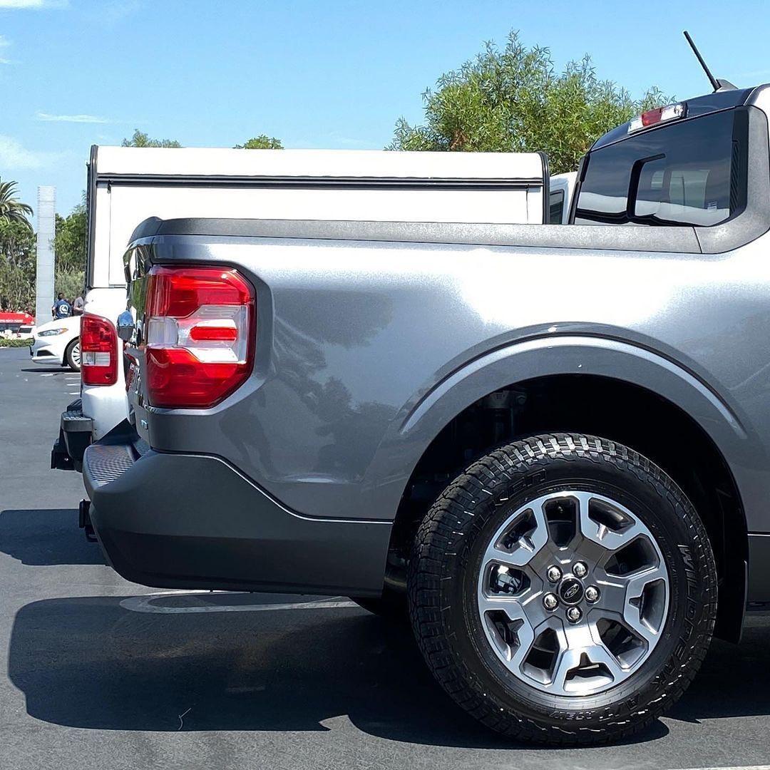 Ford Maverick CARBONIZED GRAY Maverick Photos Thread Carbonized Gray Maverick vs 3