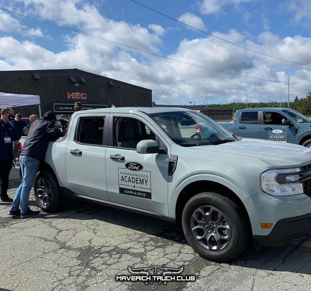 Ford Maverick CACTUS GRAY Maverick Photos Thread Cactus Gray Maverick XLT at dealer trainin