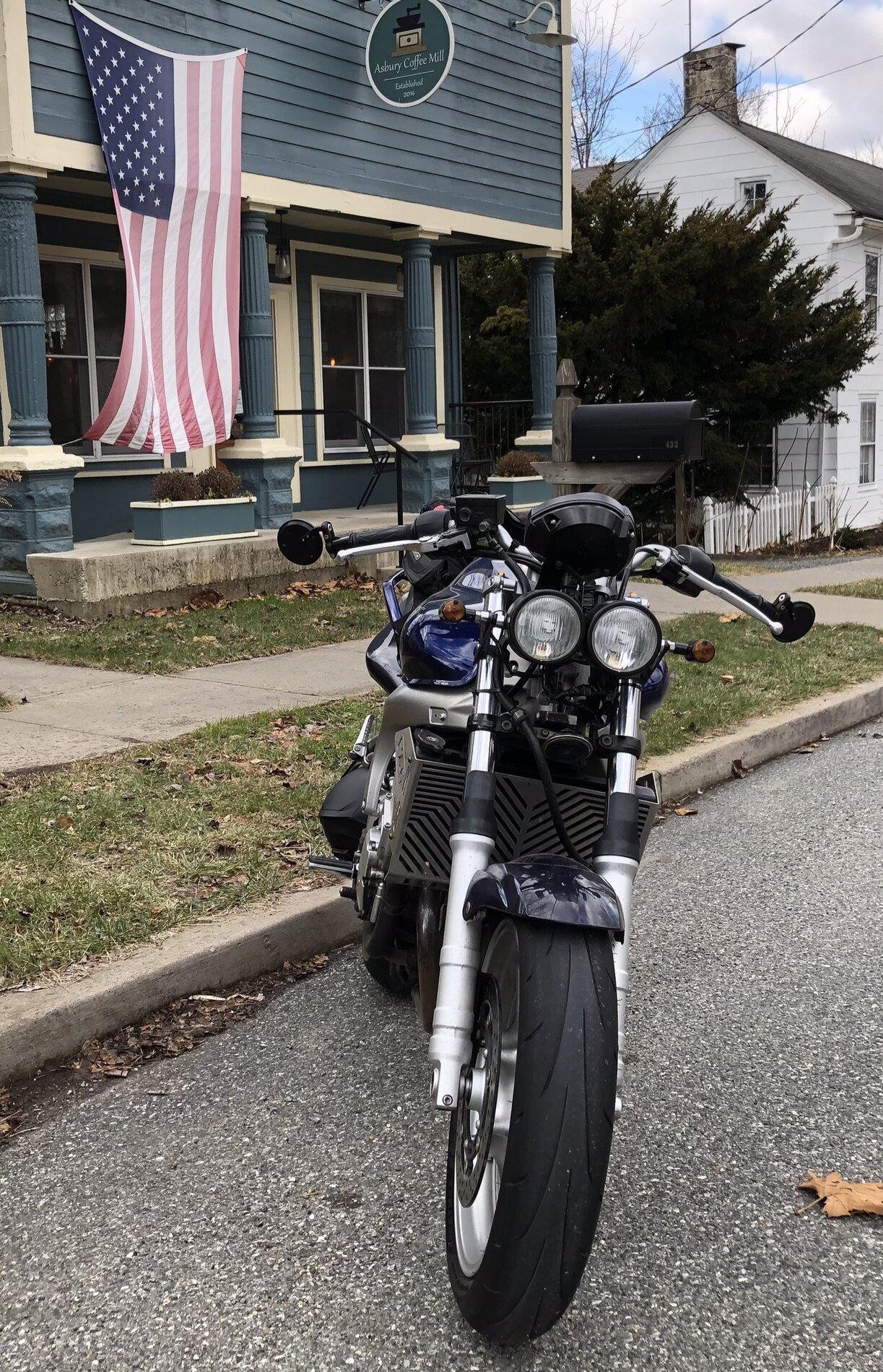 Ford Maverick Motorcycle riders, let’s see your ride. 494FD983-251B-4287-BB00-08C97E8FFF61