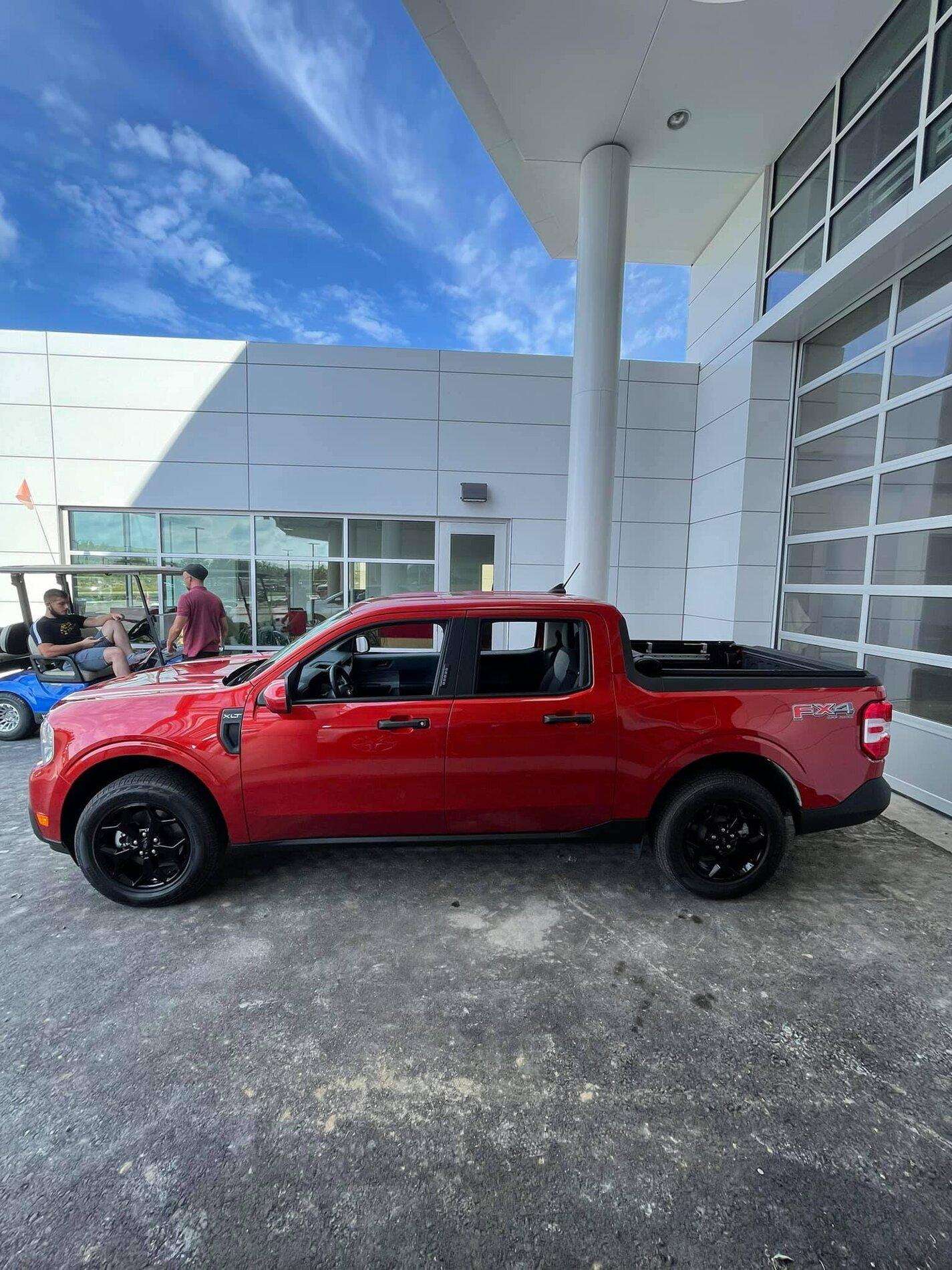 Ford Maverick HOT PEPPER RED Maverick Photos Thread 242151128_10218618185105965_3949987229562851453_n