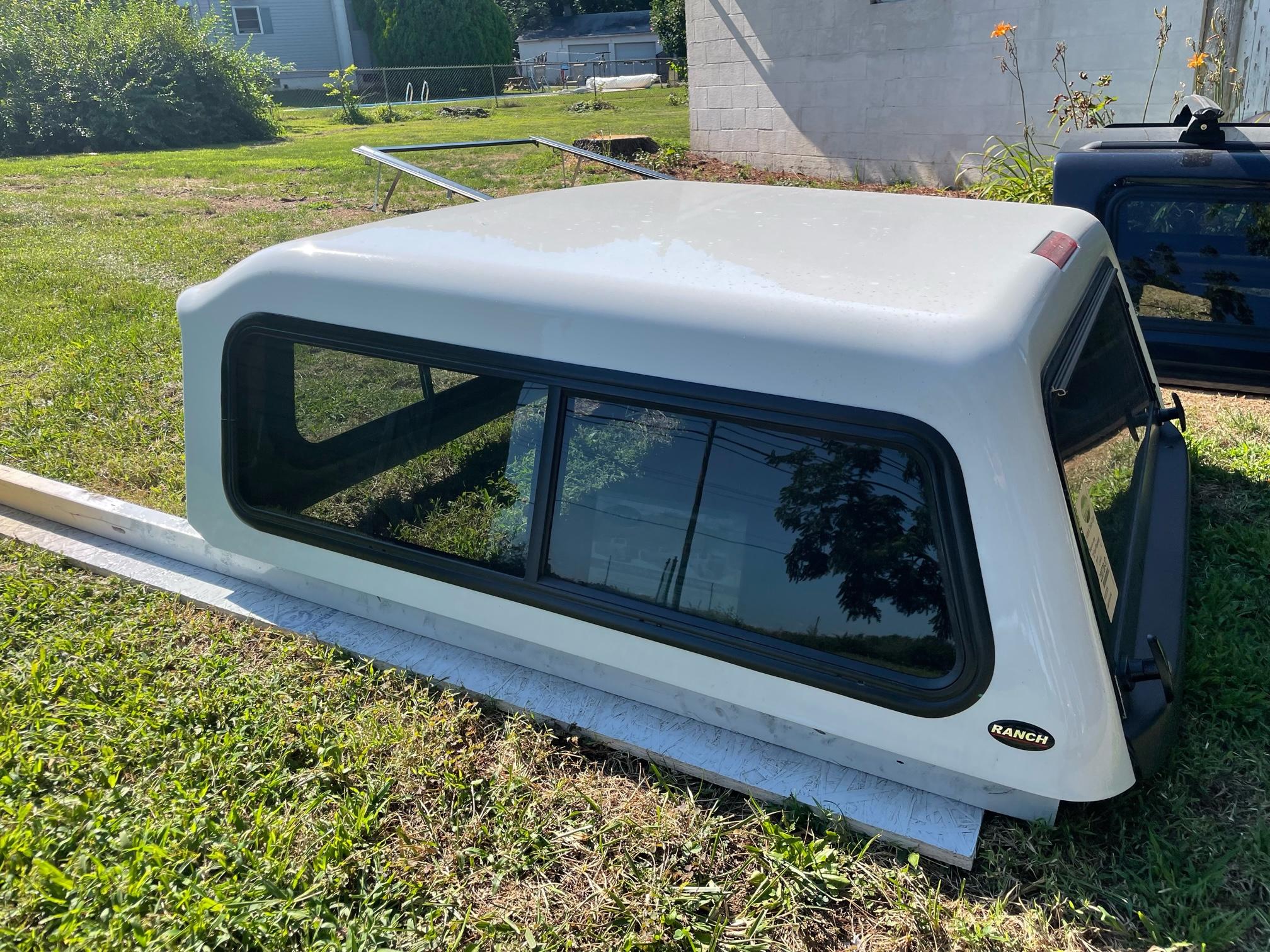 Ford Maverick Ranch Mid-Rise cap topper photos Ranch1