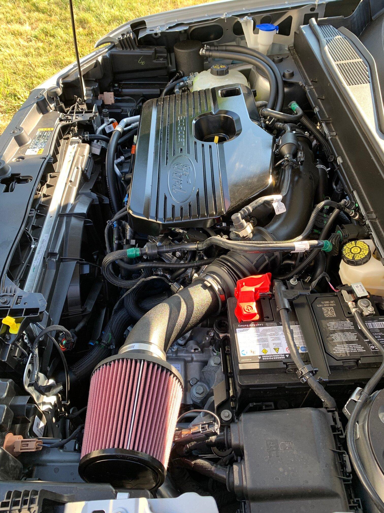 Ford Maverick Buschur's Maverick 2.0 oil separators DONE! Maverick_Engine_Bay