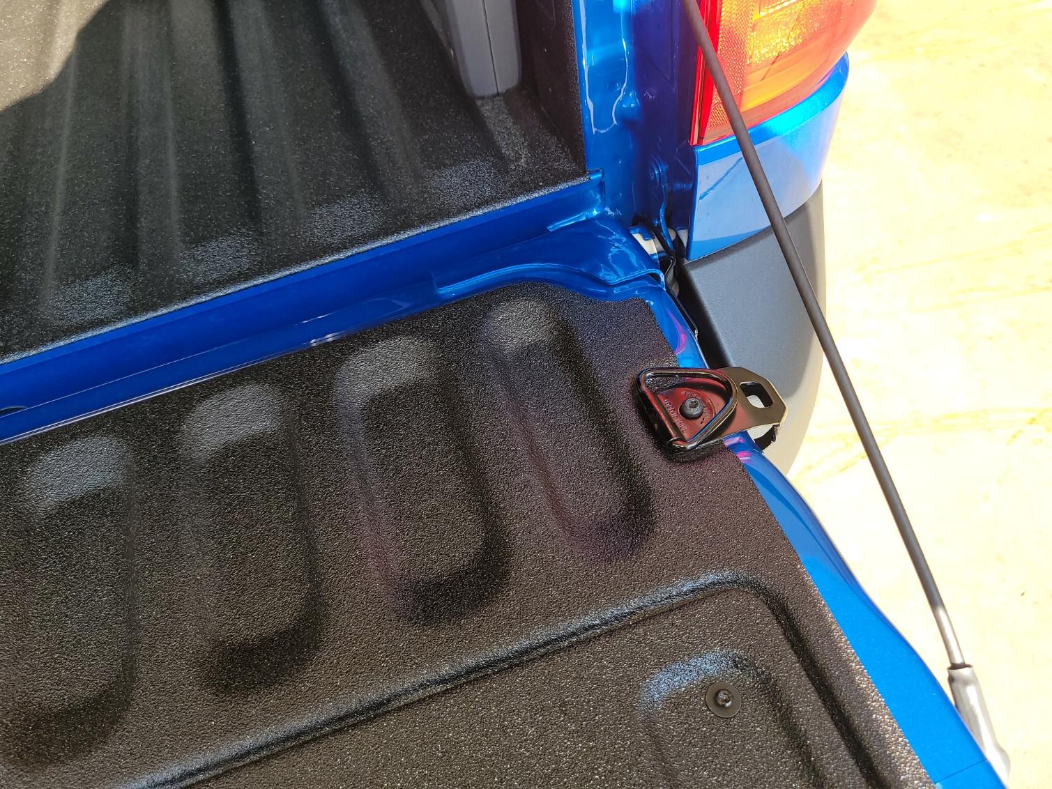 Ford Maverick Tailgate tie down anchors / hooks that work with Tailgate Assist strut -- installed pics 20220805_183113